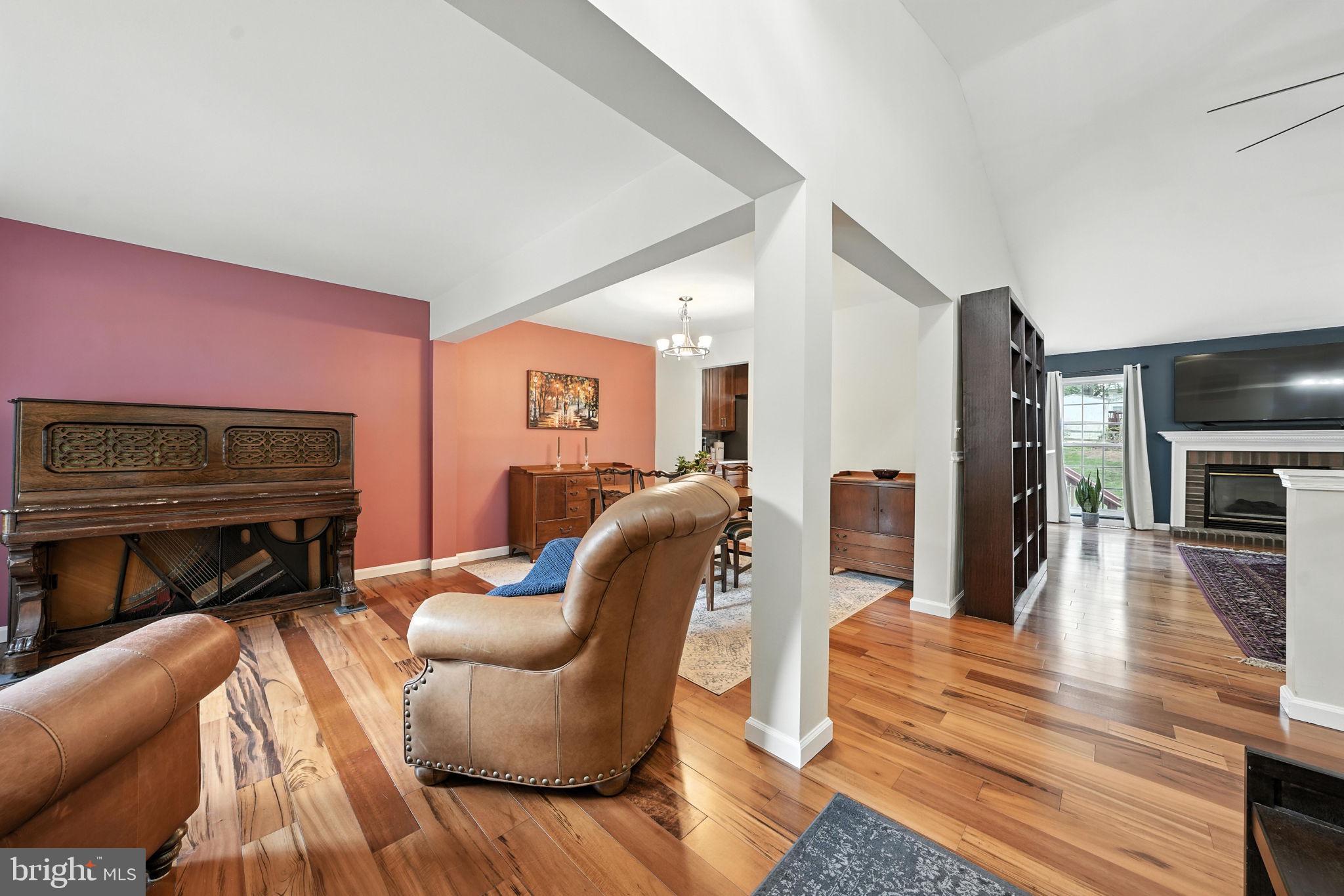 9571 BASILWOOD DRIVE
