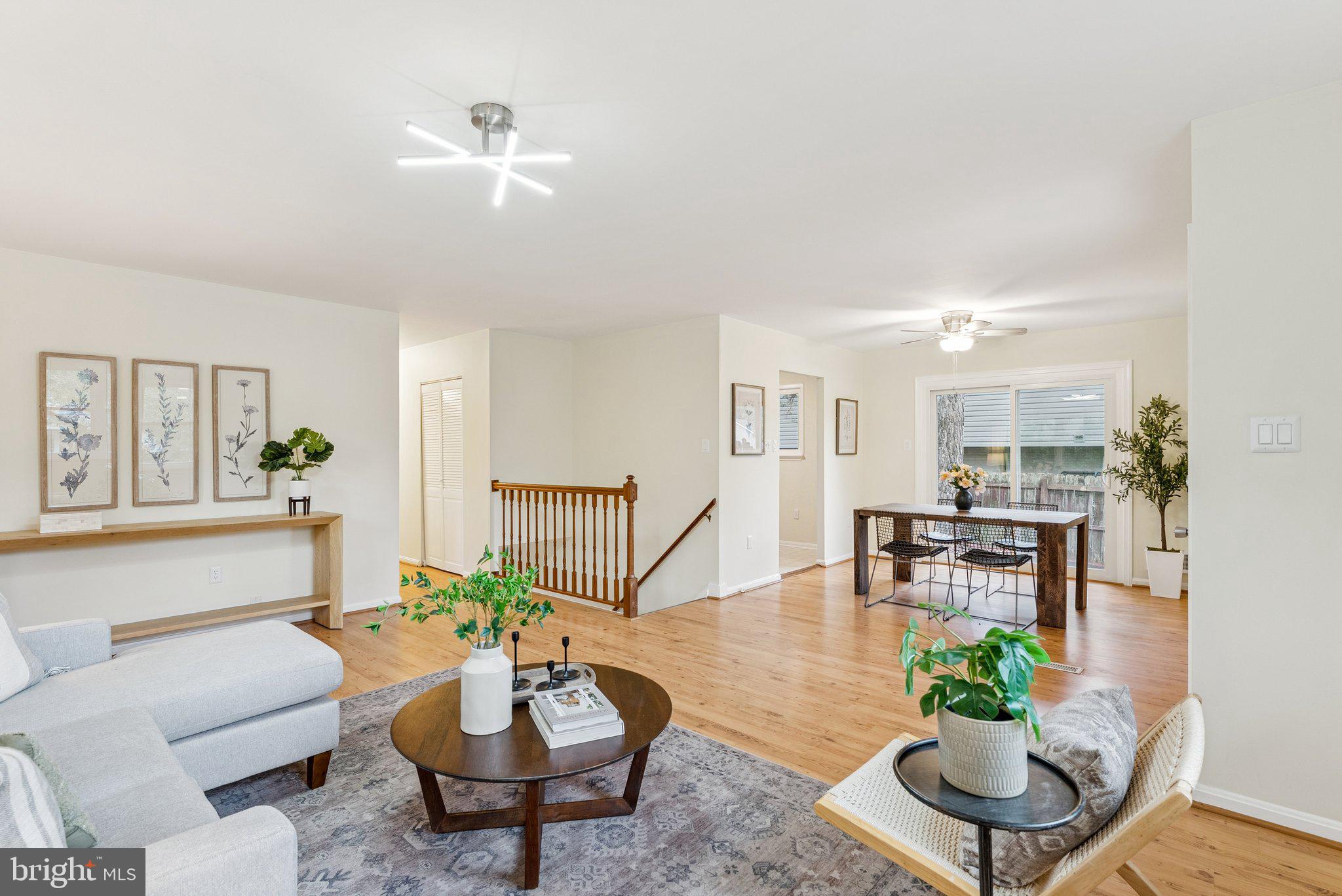 LAKE RIDGE - Residential