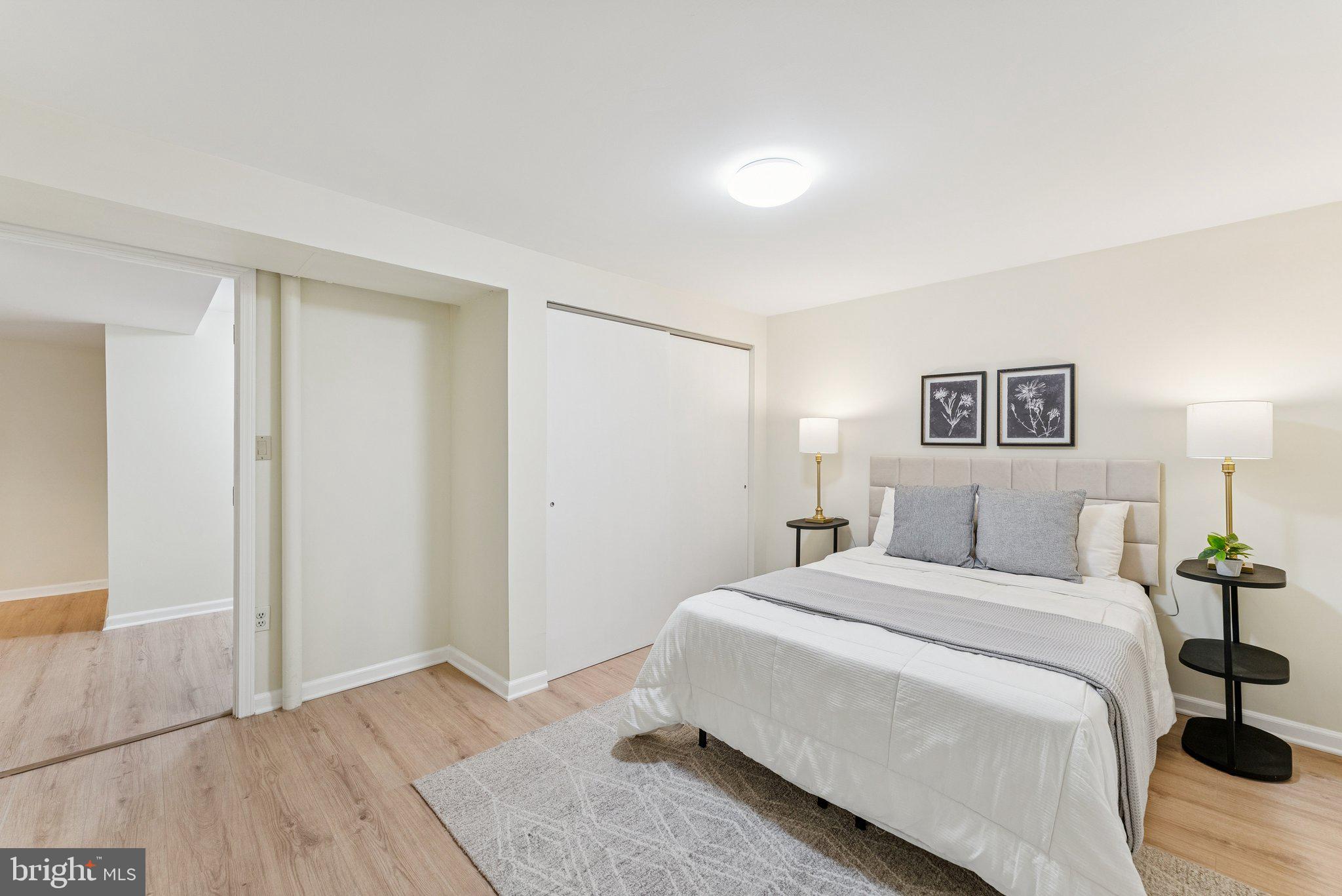 LAKE RIDGE - Residential