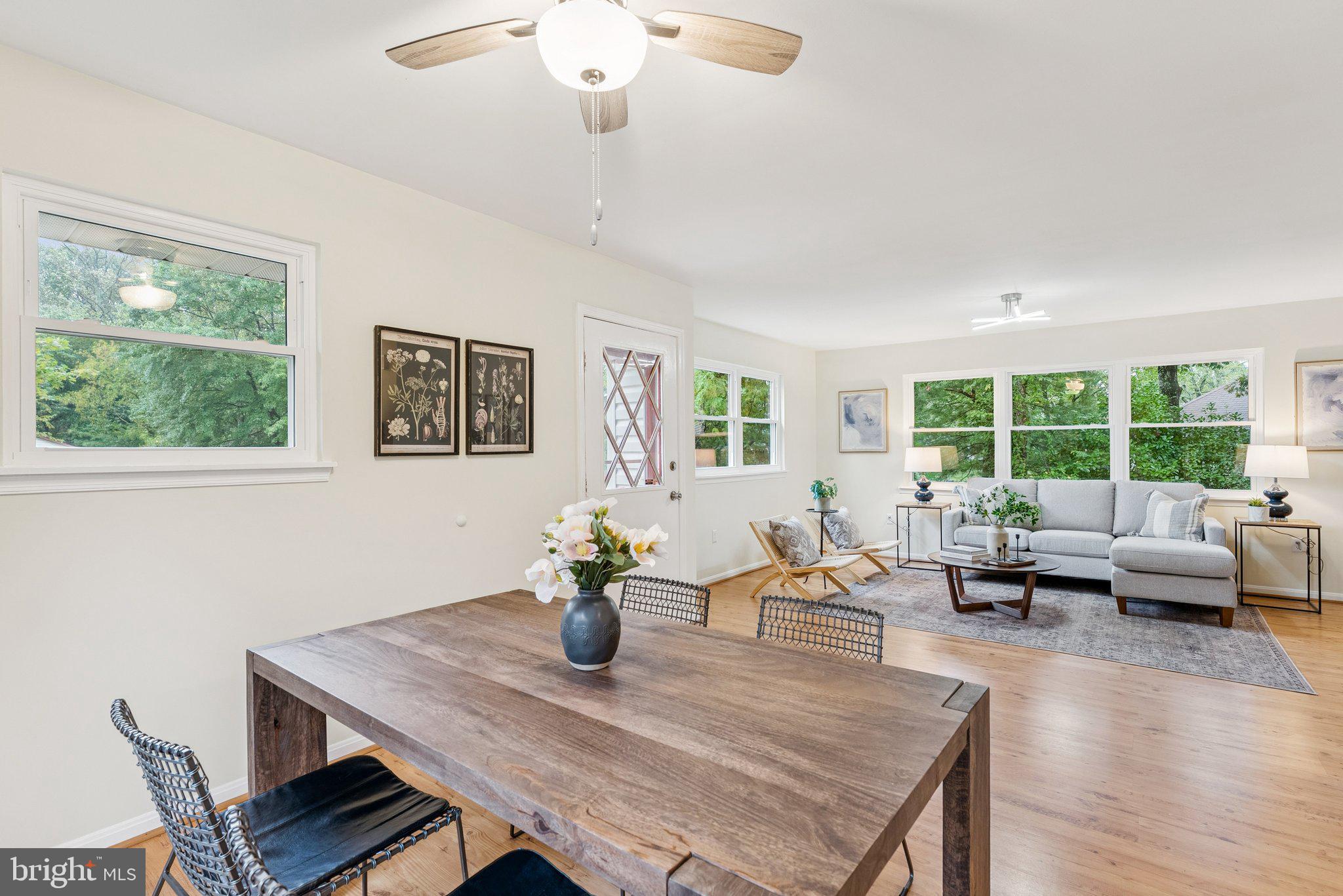 LAKE RIDGE - Residential