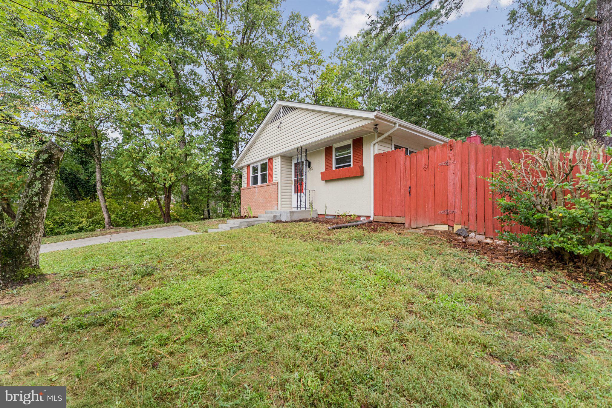 12802 VALLEYWOOD DRIVE