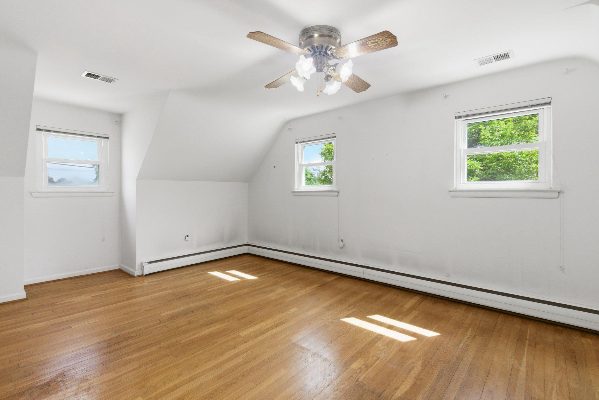 RAY PARK ESTATES - Residential