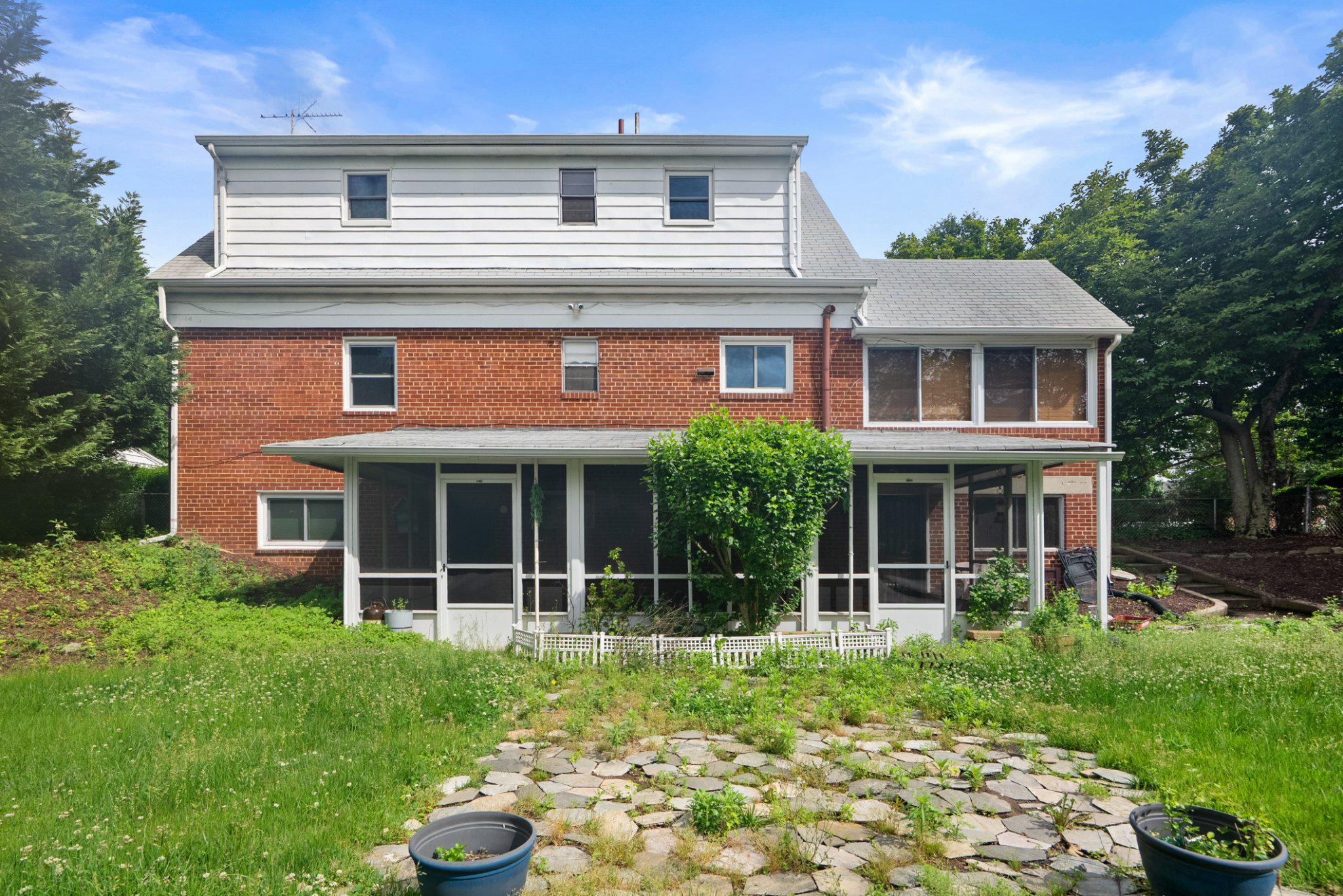 RAY PARK ESTATES - Residential