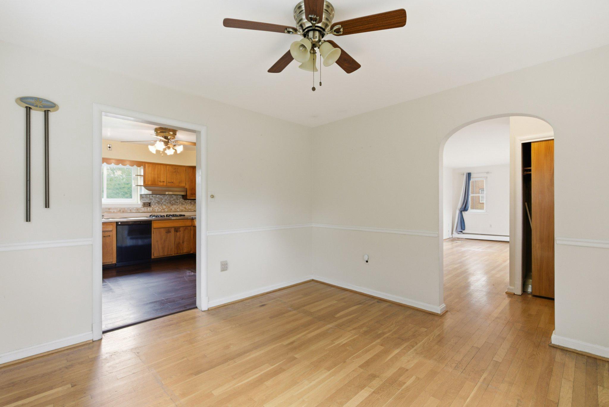 RAY PARK ESTATES - Residential