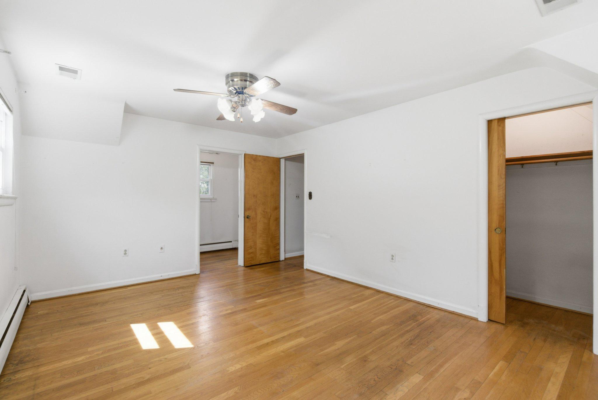 RAY PARK ESTATES - Residential