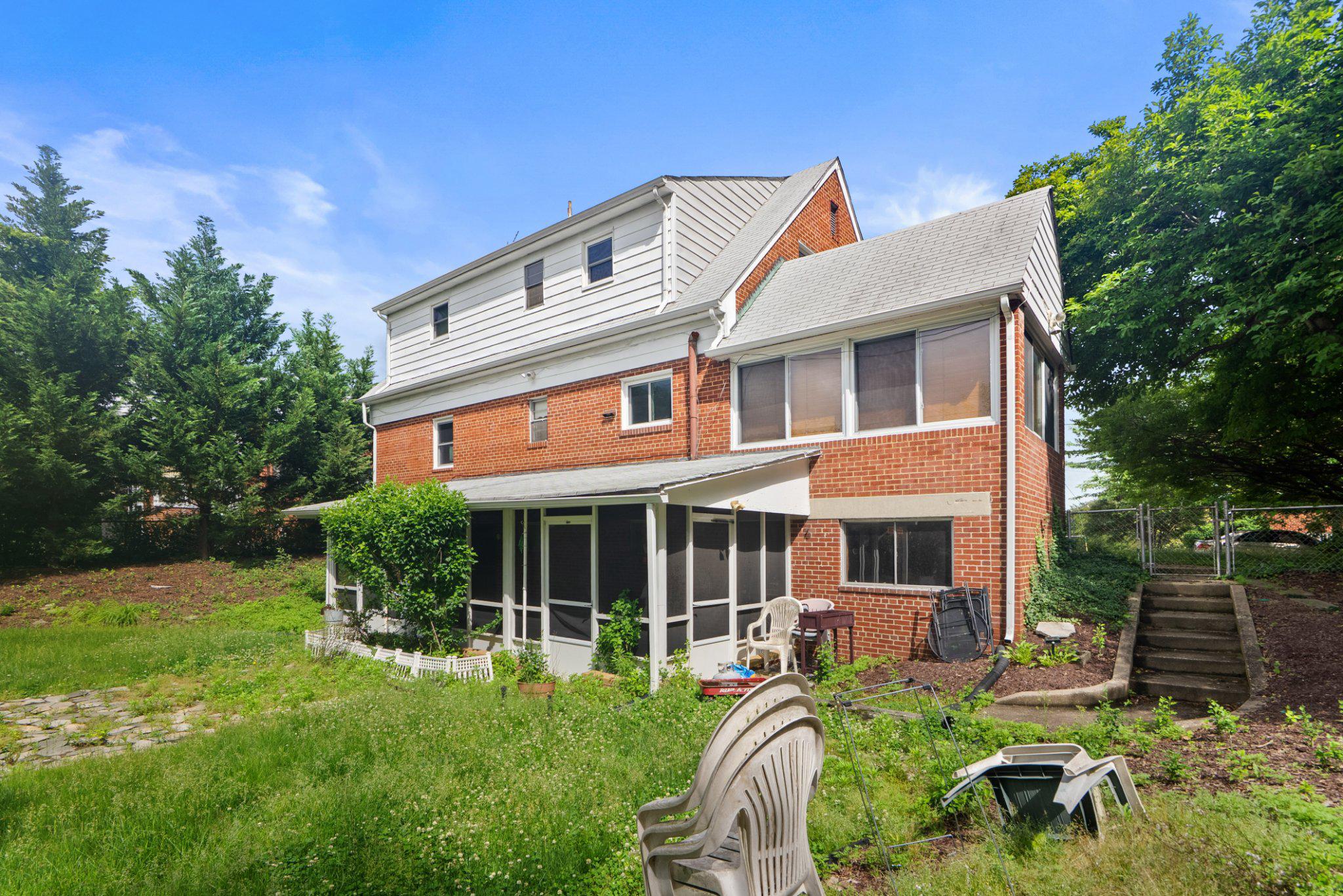 RAY PARK ESTATES - Residential