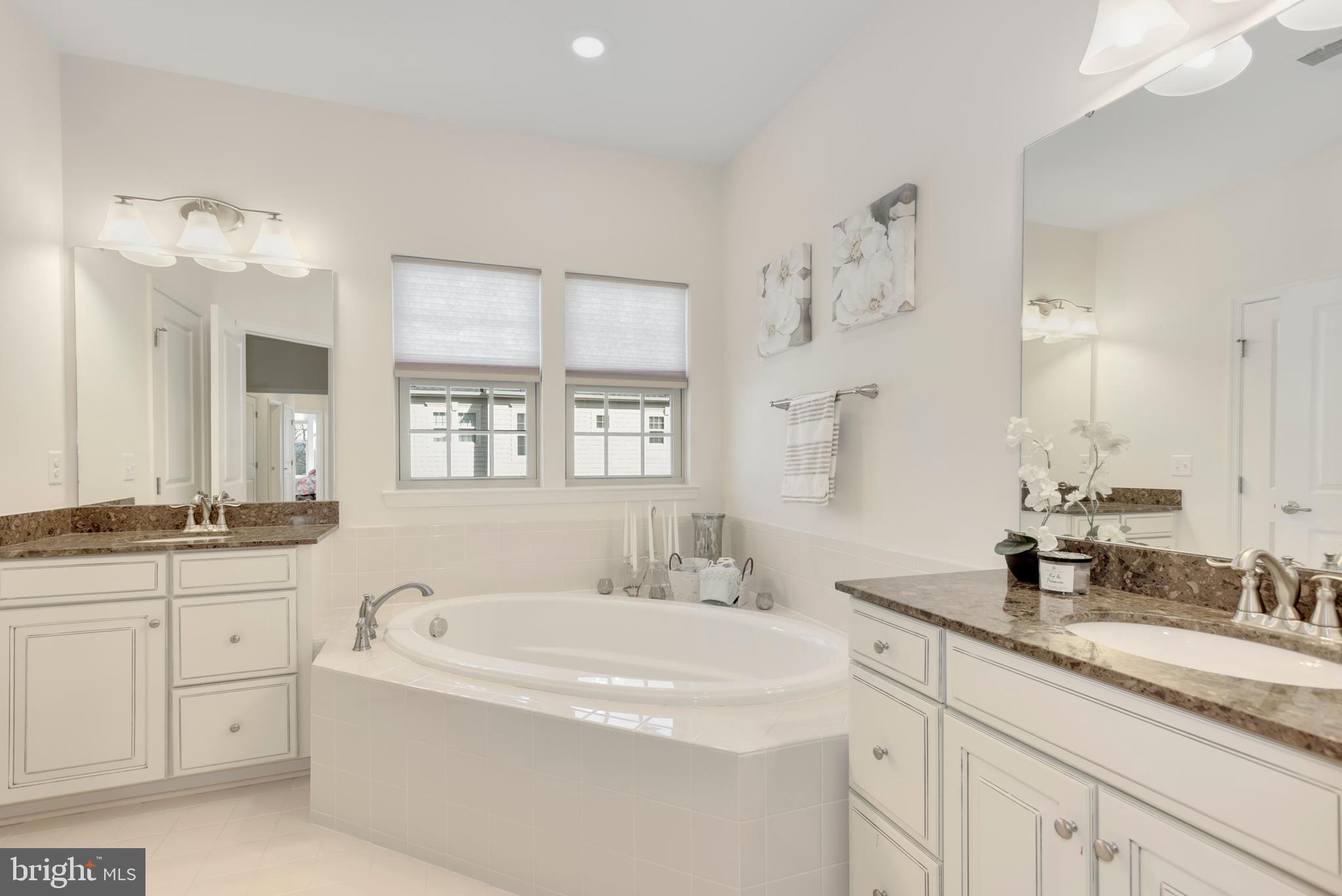 VIRGINIA MANOR CONDOMINIUM - Residential