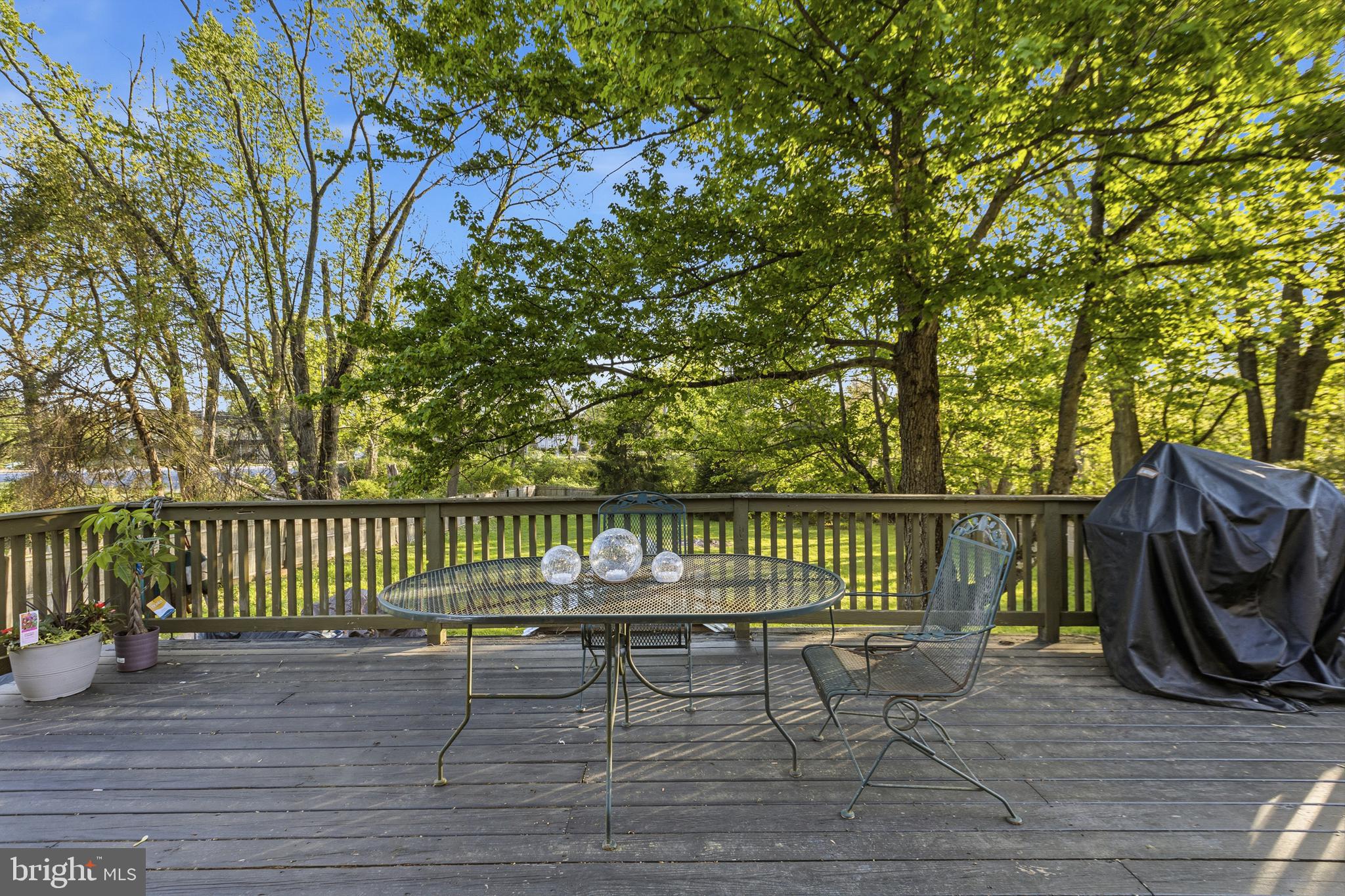 PENNSBURY HILLS - Residential