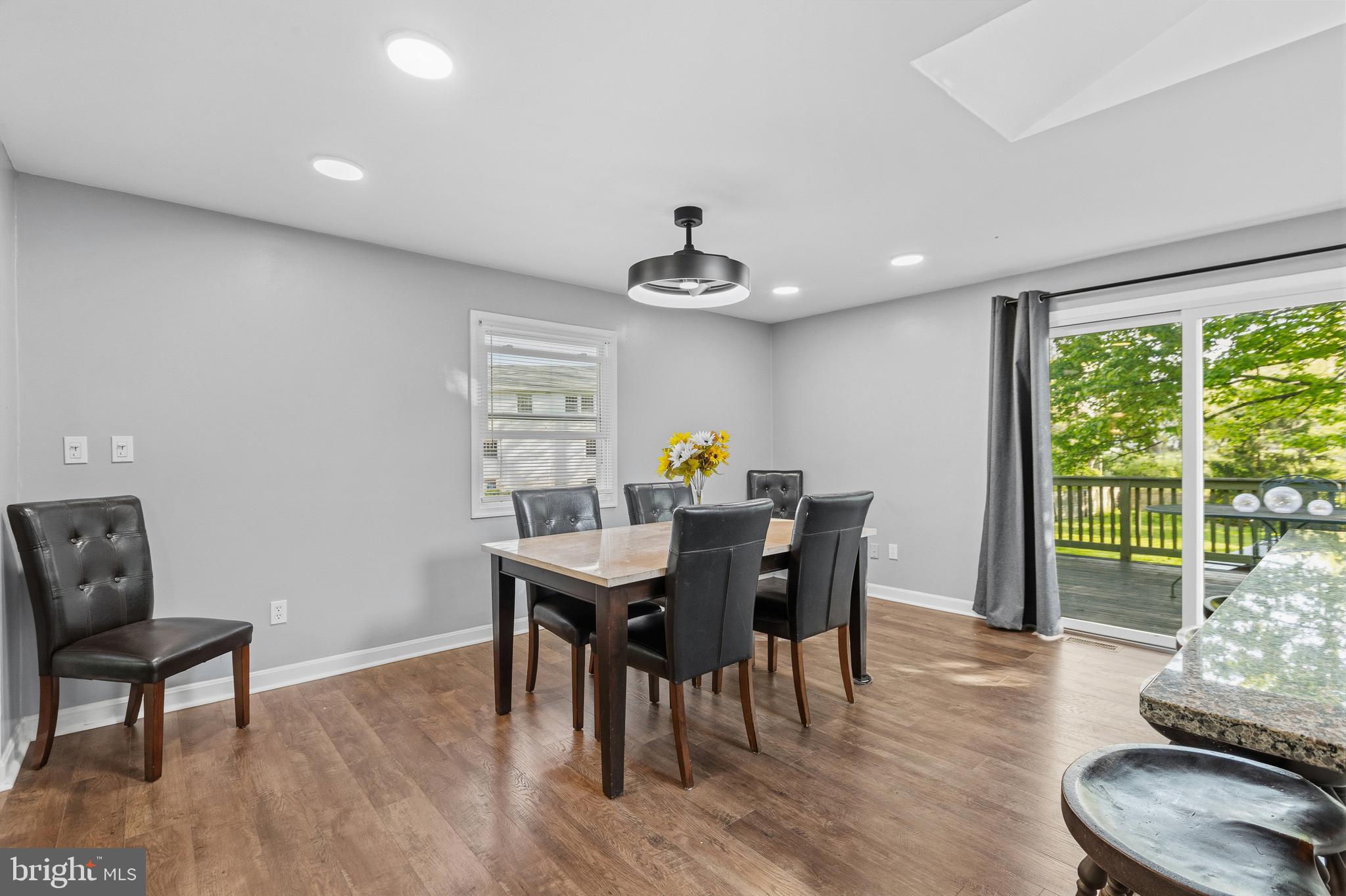 PENNSBURY HILLS - Residential