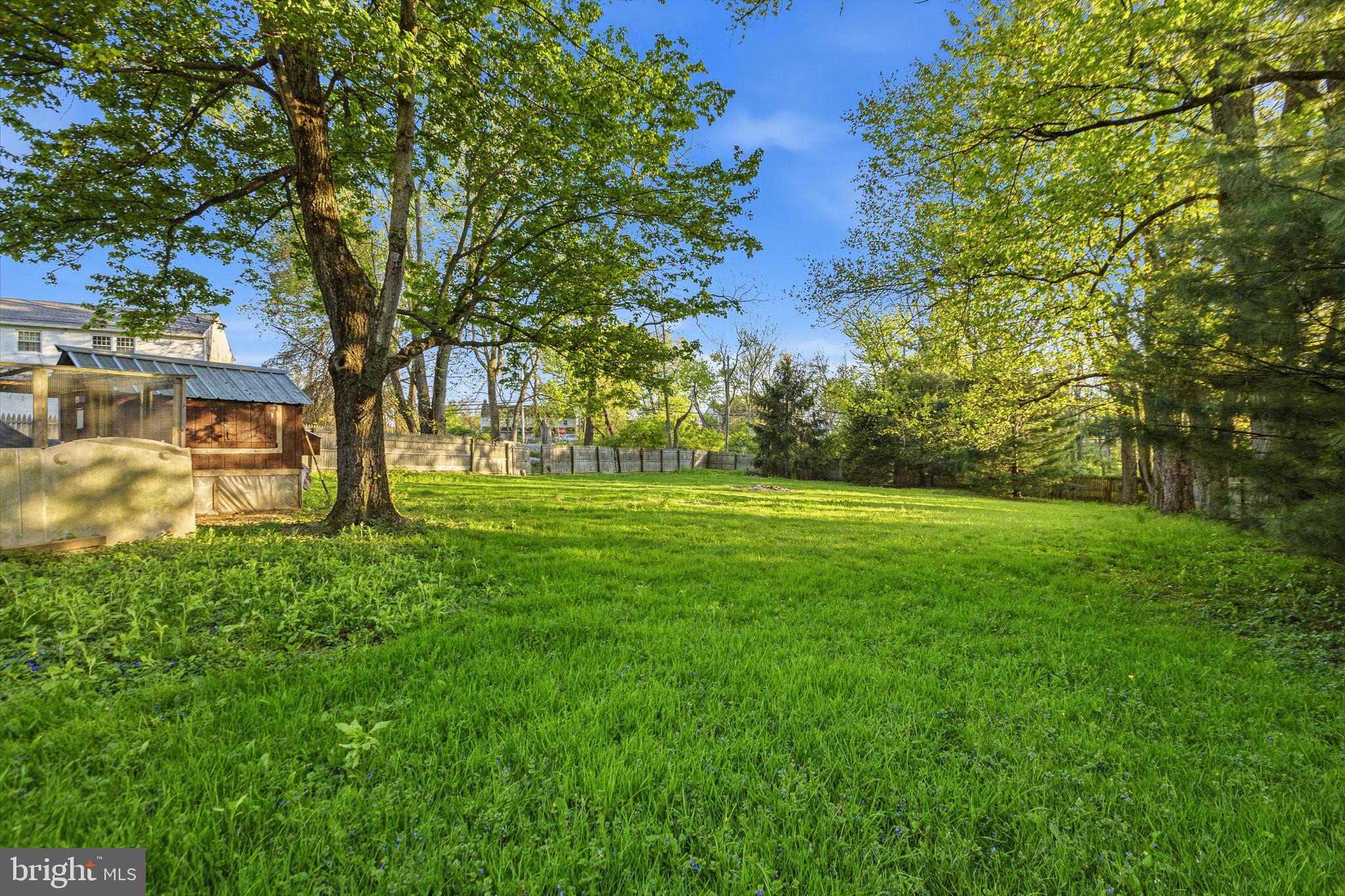 PENNSBURY HILLS - Residential