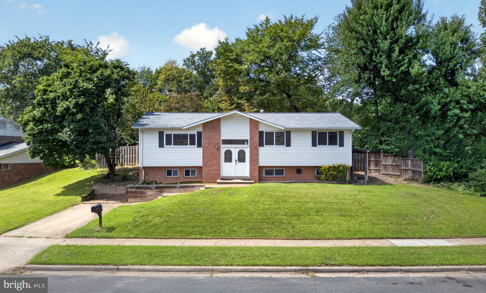 8110 SPRINGFIELD VILLAGE DRIVE