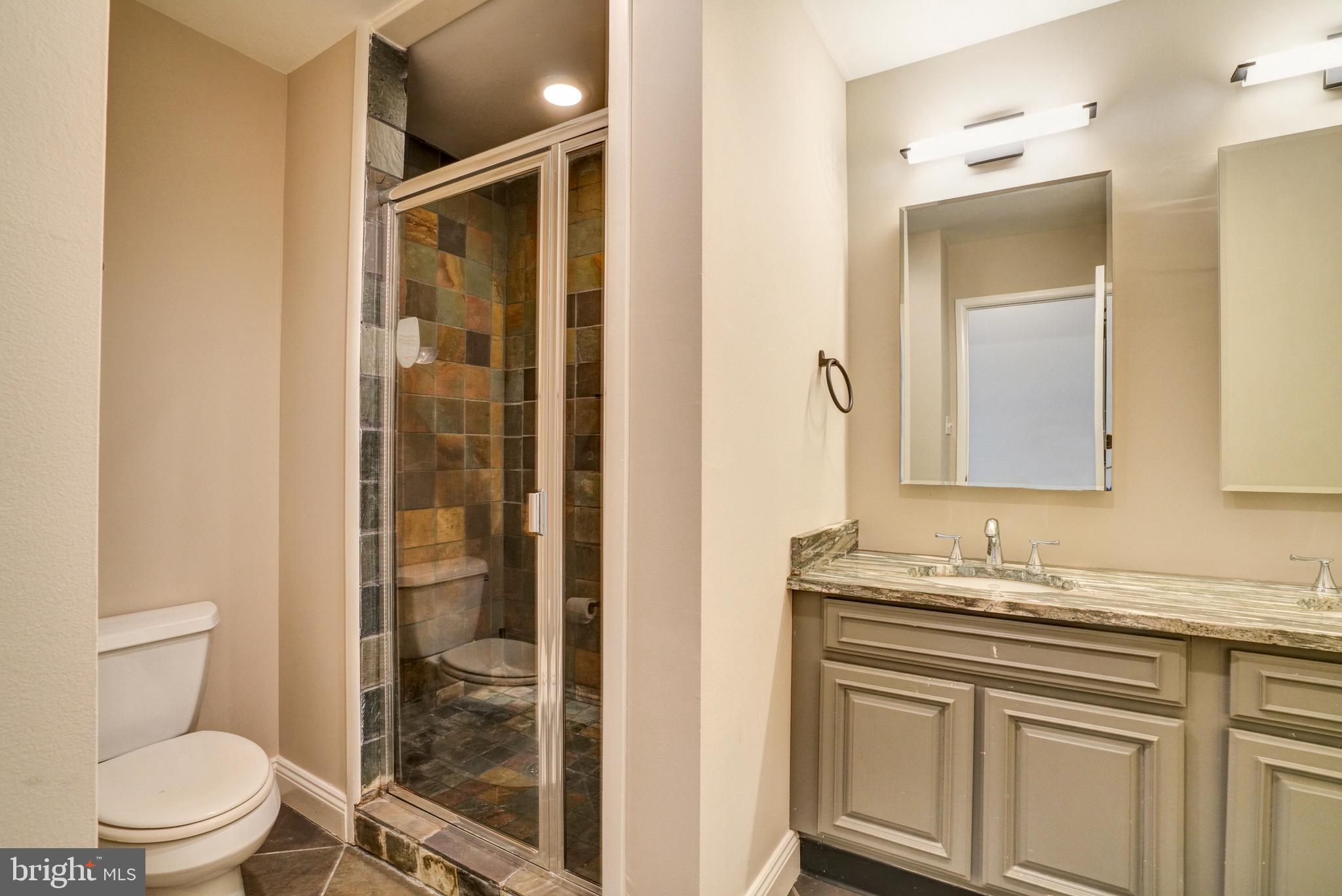 GRADUATE HOSPITAL - Residential