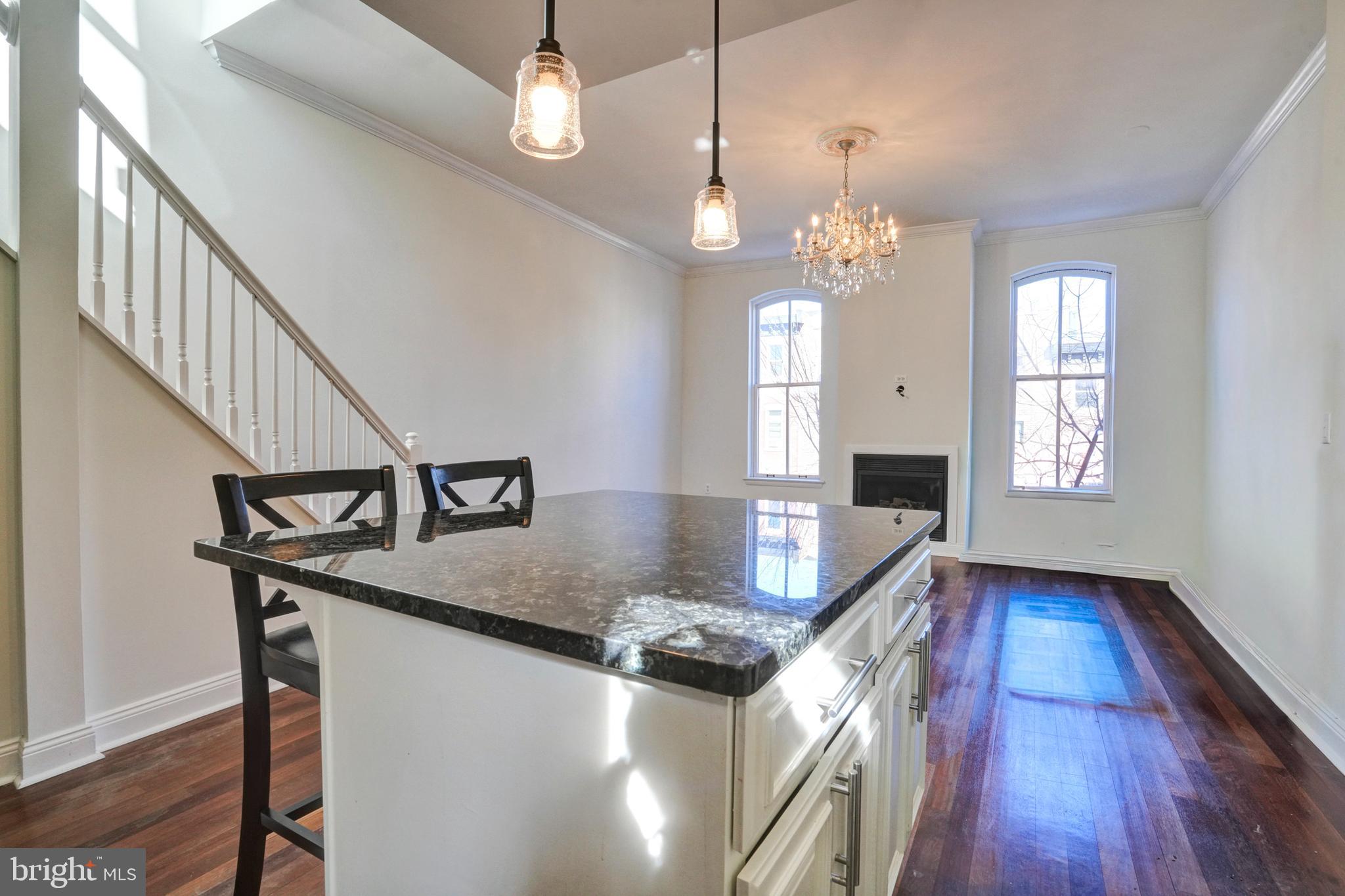 GRADUATE HOSPITAL - Residential