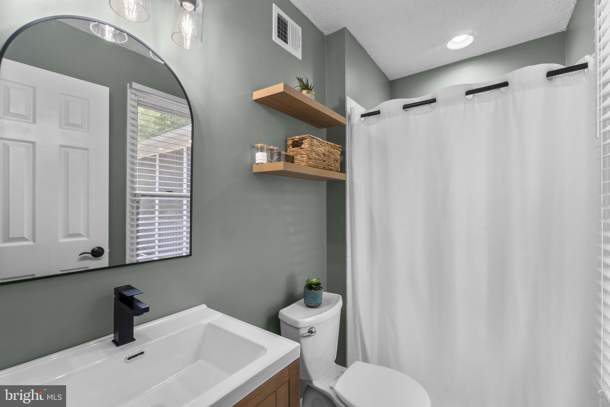 NEW MARKET WEST - Residential