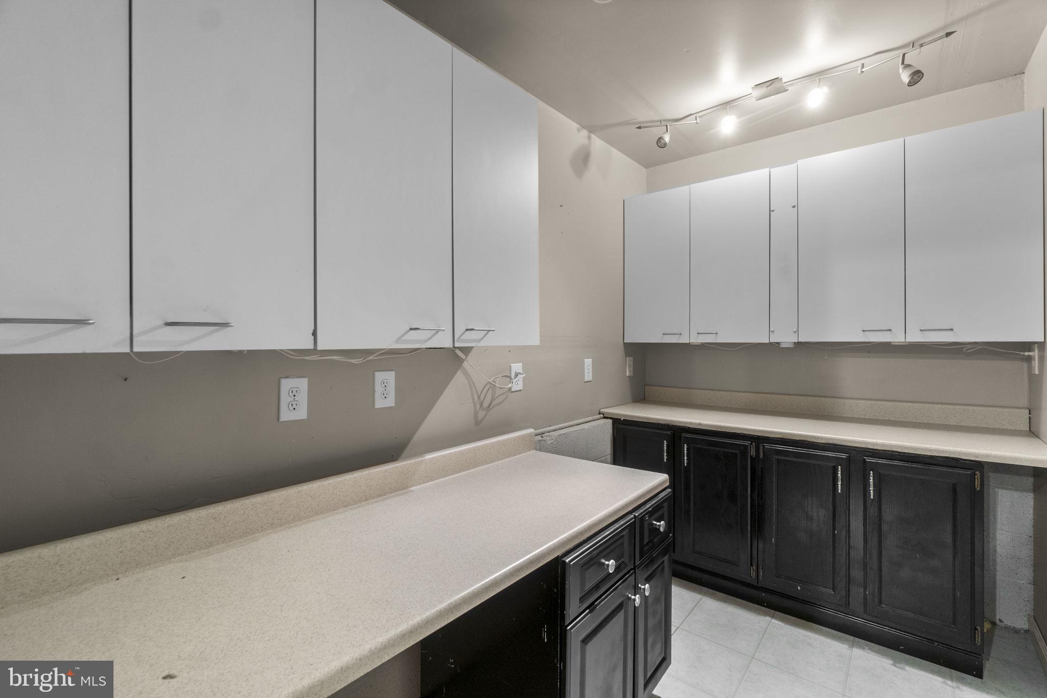 NEW MARKET WEST - Residential