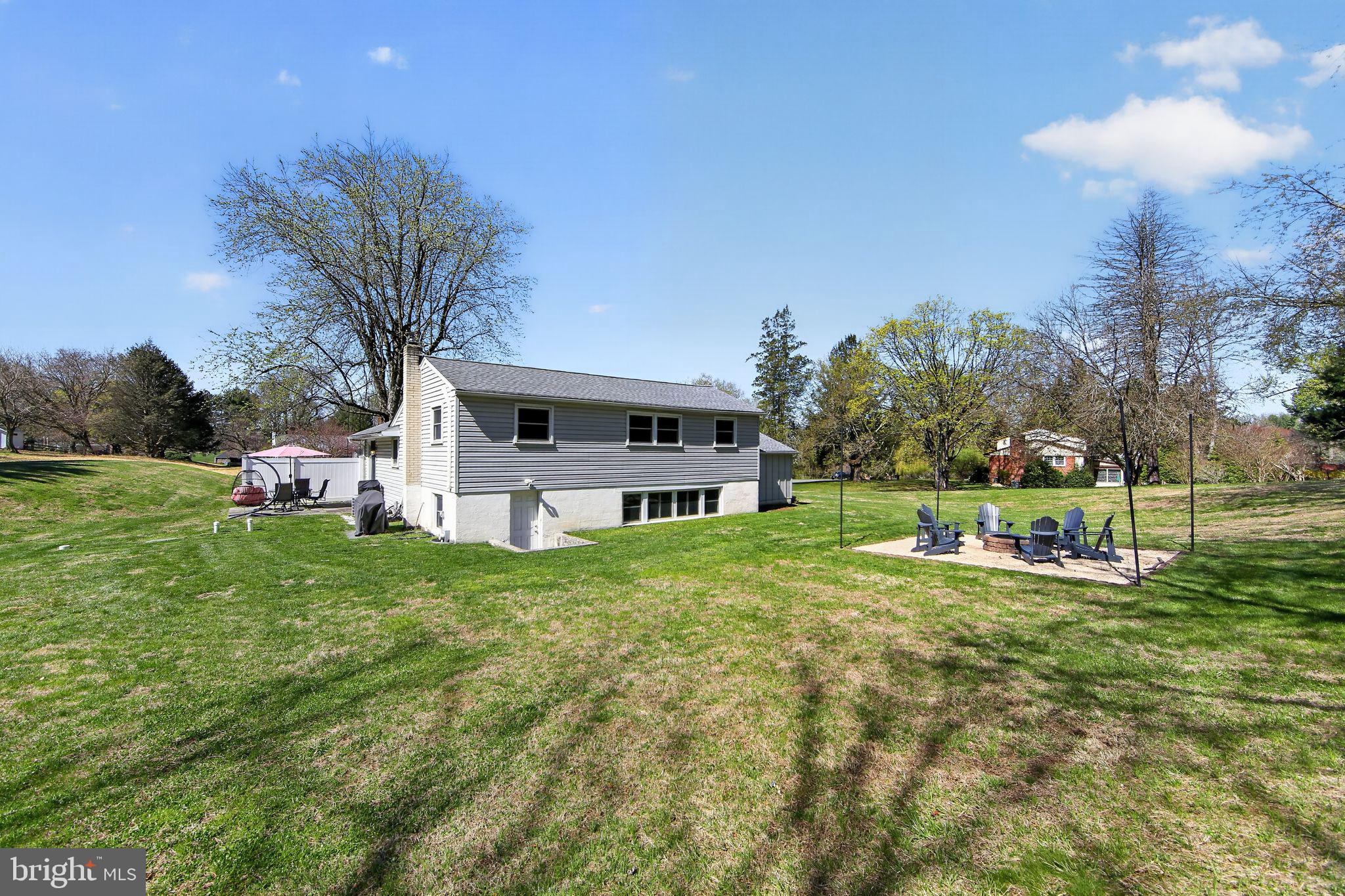 THORNBURY ESTATES - Residential