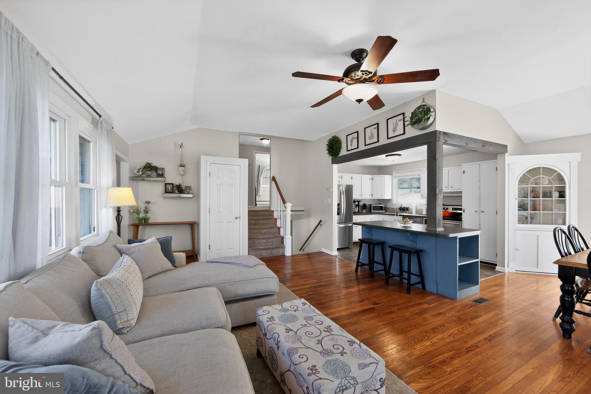 THORNBURY ESTATES - Residential