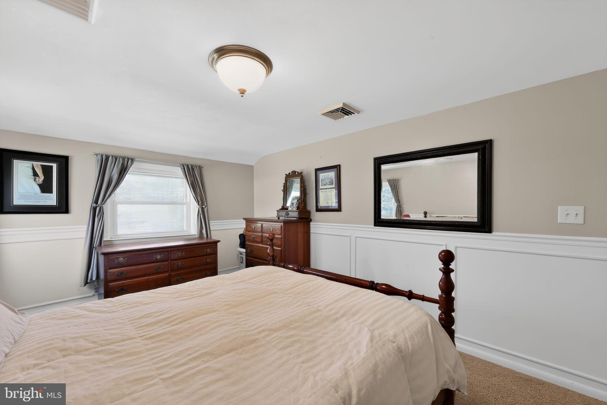 THORNBURY ESTATES - Residential