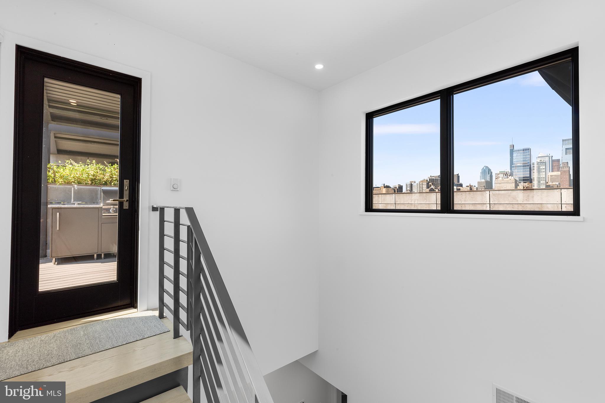 GRADUATE HOSPITAL - Residential