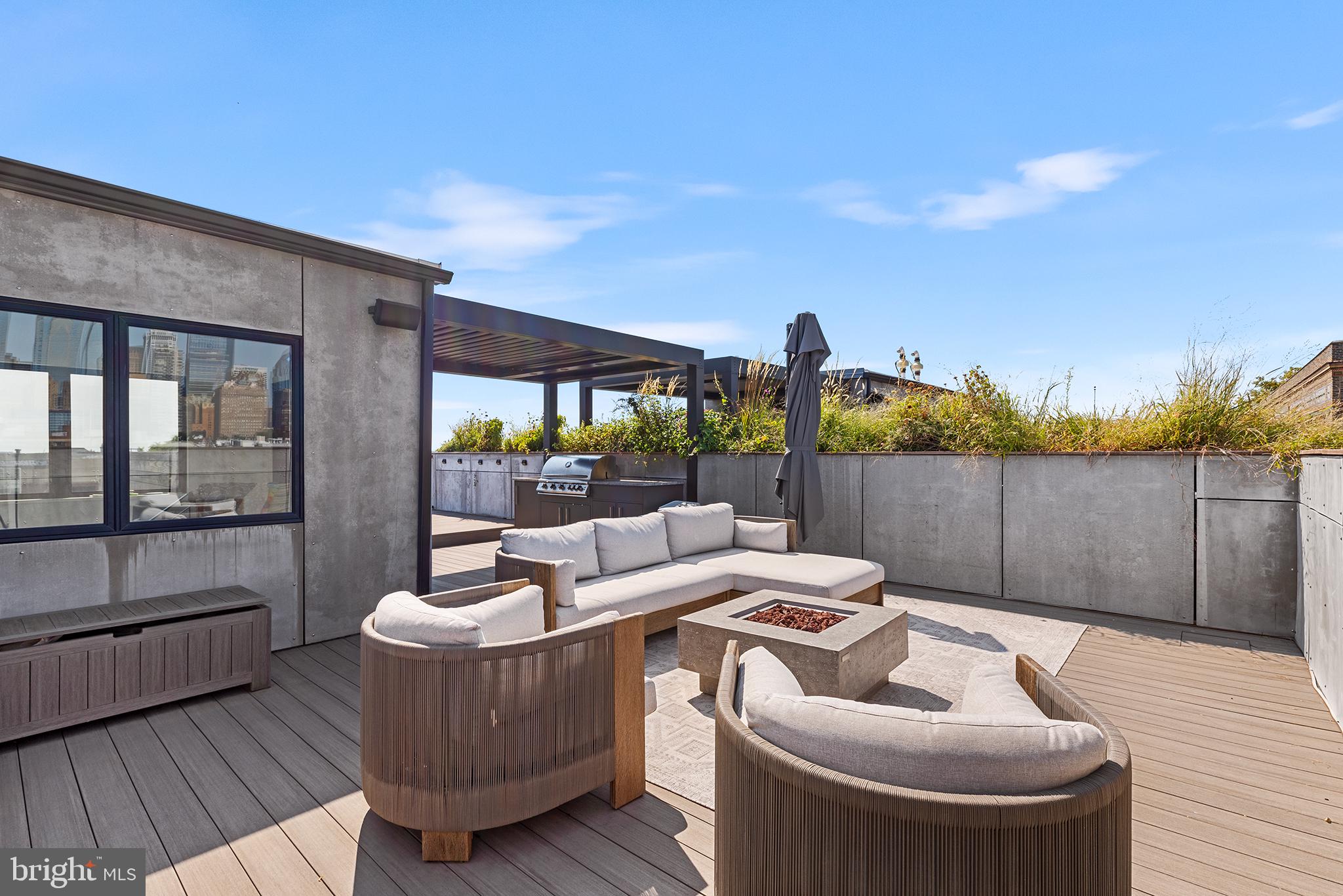 GRADUATE HOSPITAL - Residential