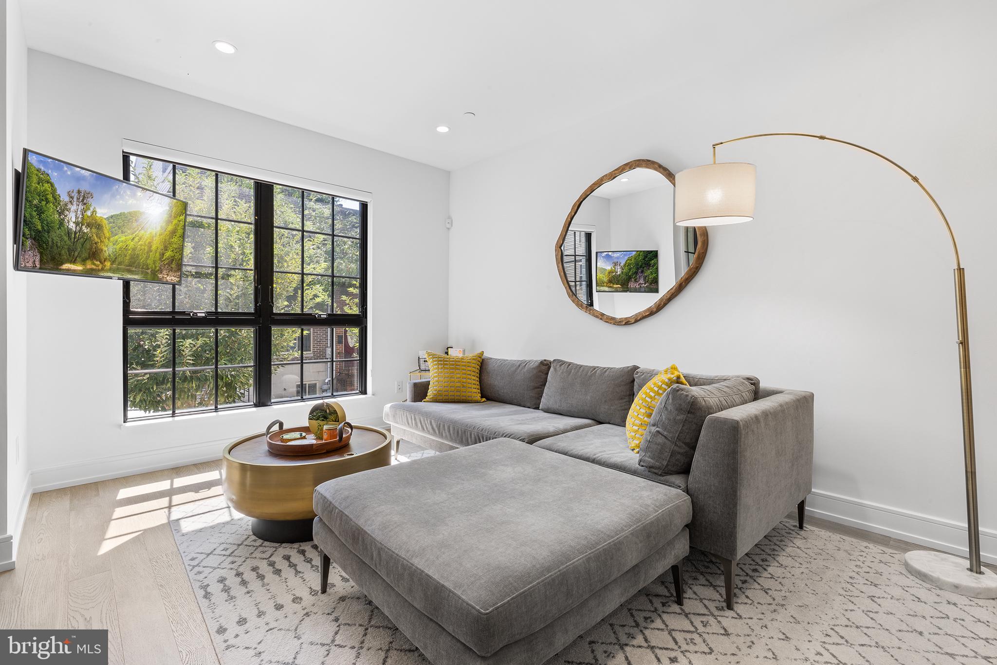 GRADUATE HOSPITAL - Residential