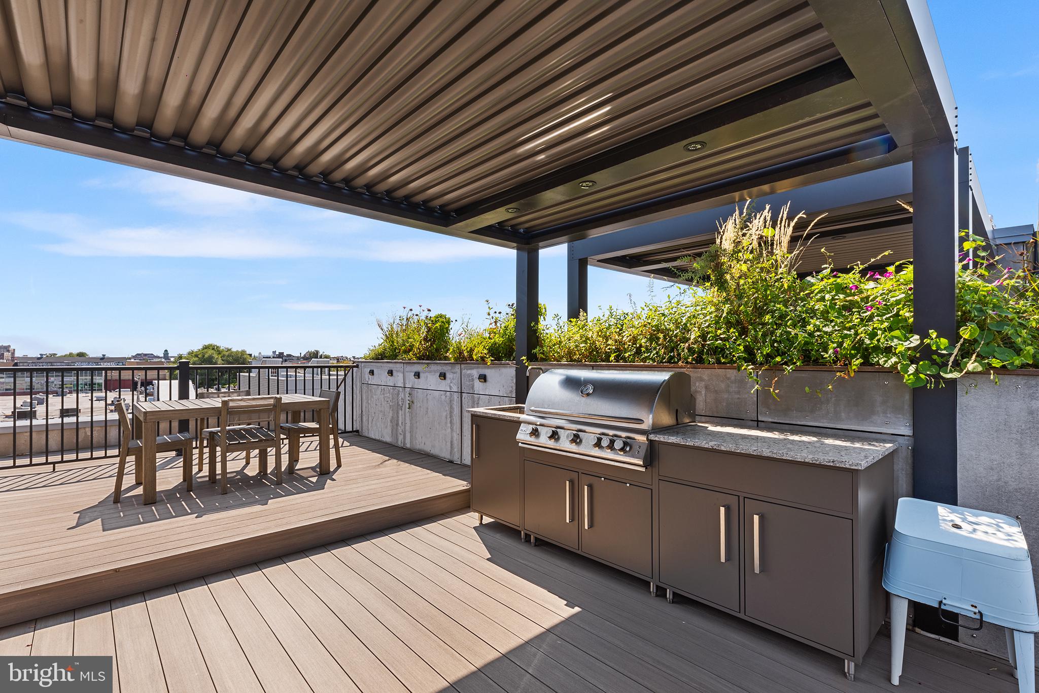 GRADUATE HOSPITAL - Residential