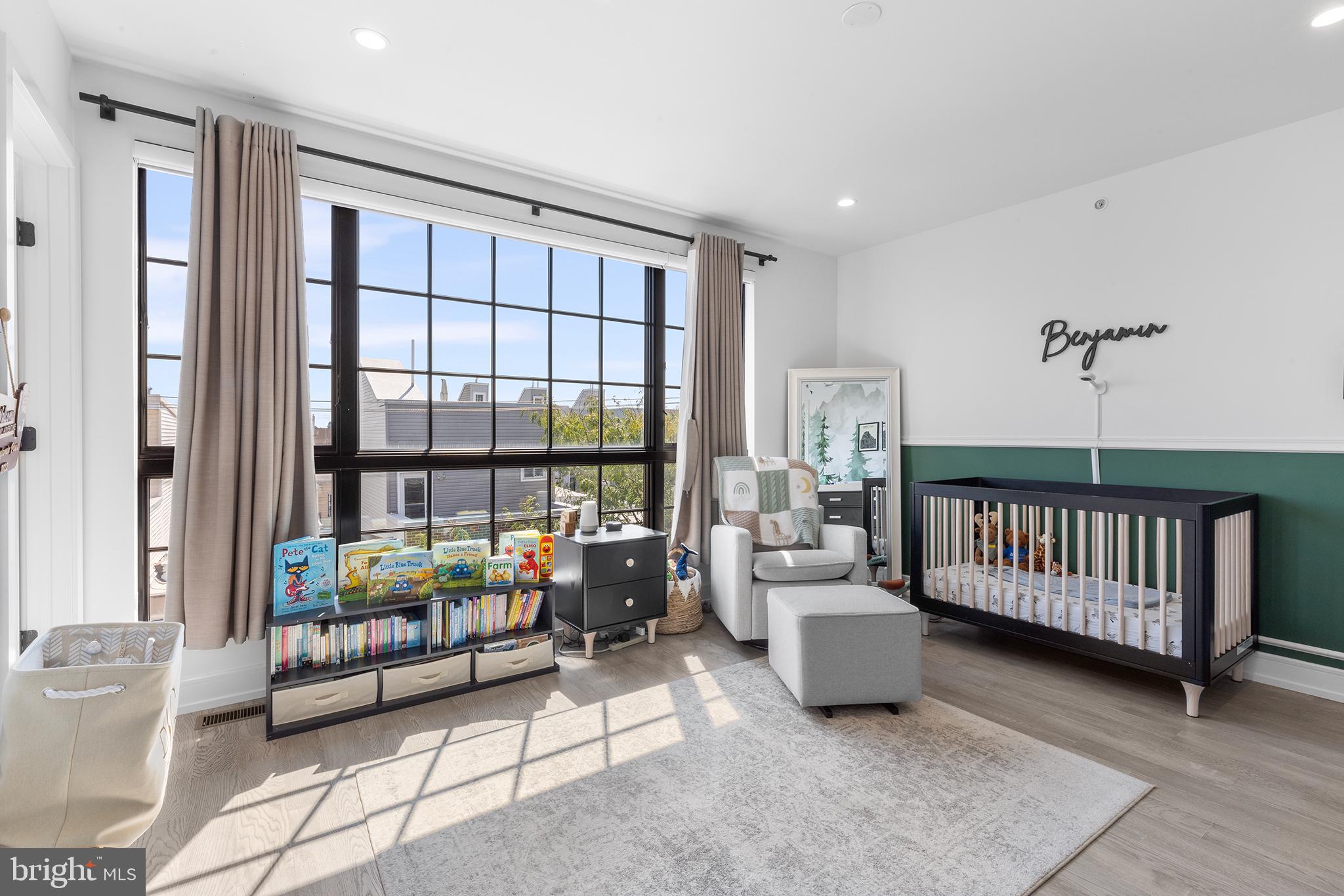 GRADUATE HOSPITAL - Residential