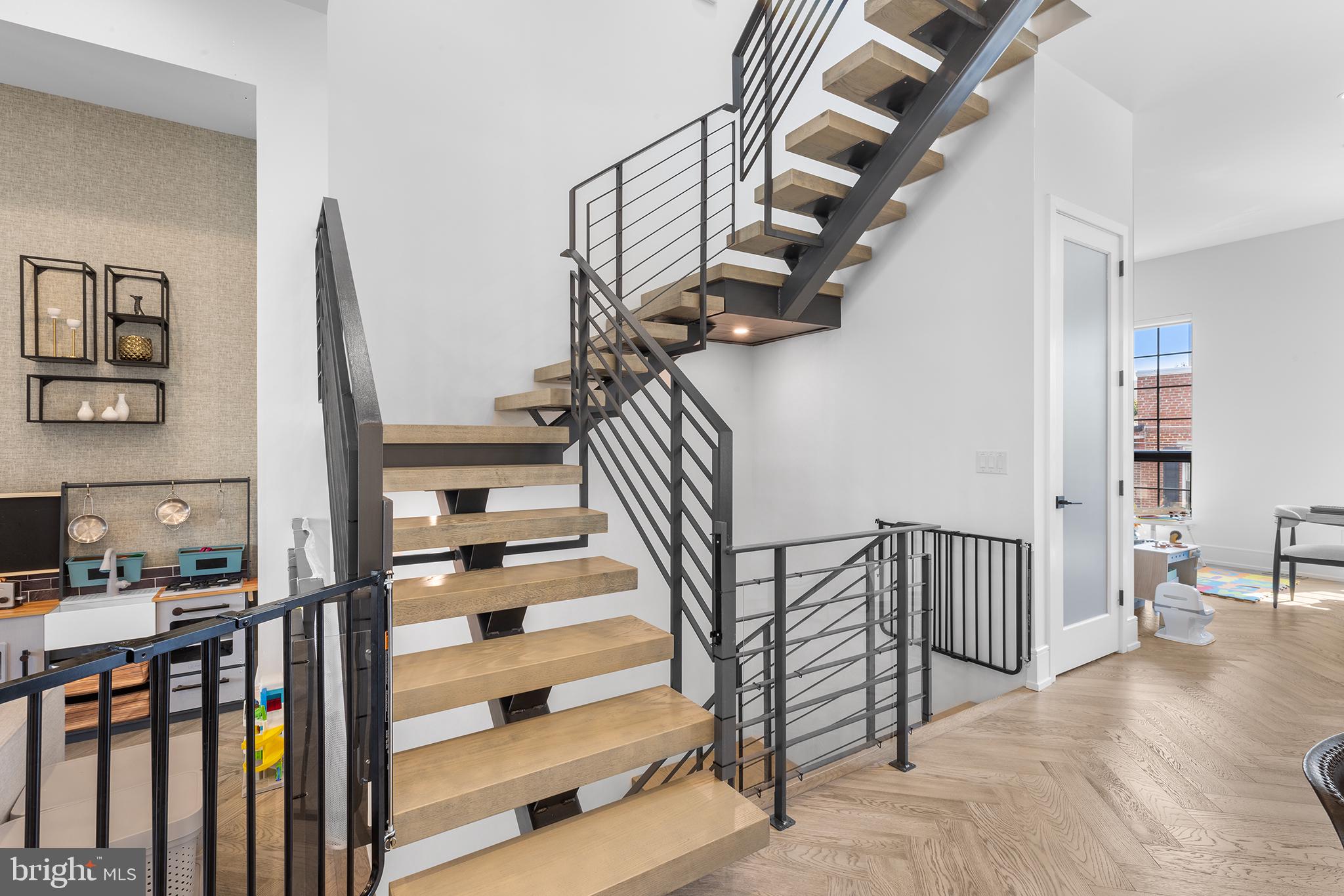 GRADUATE HOSPITAL - Residential