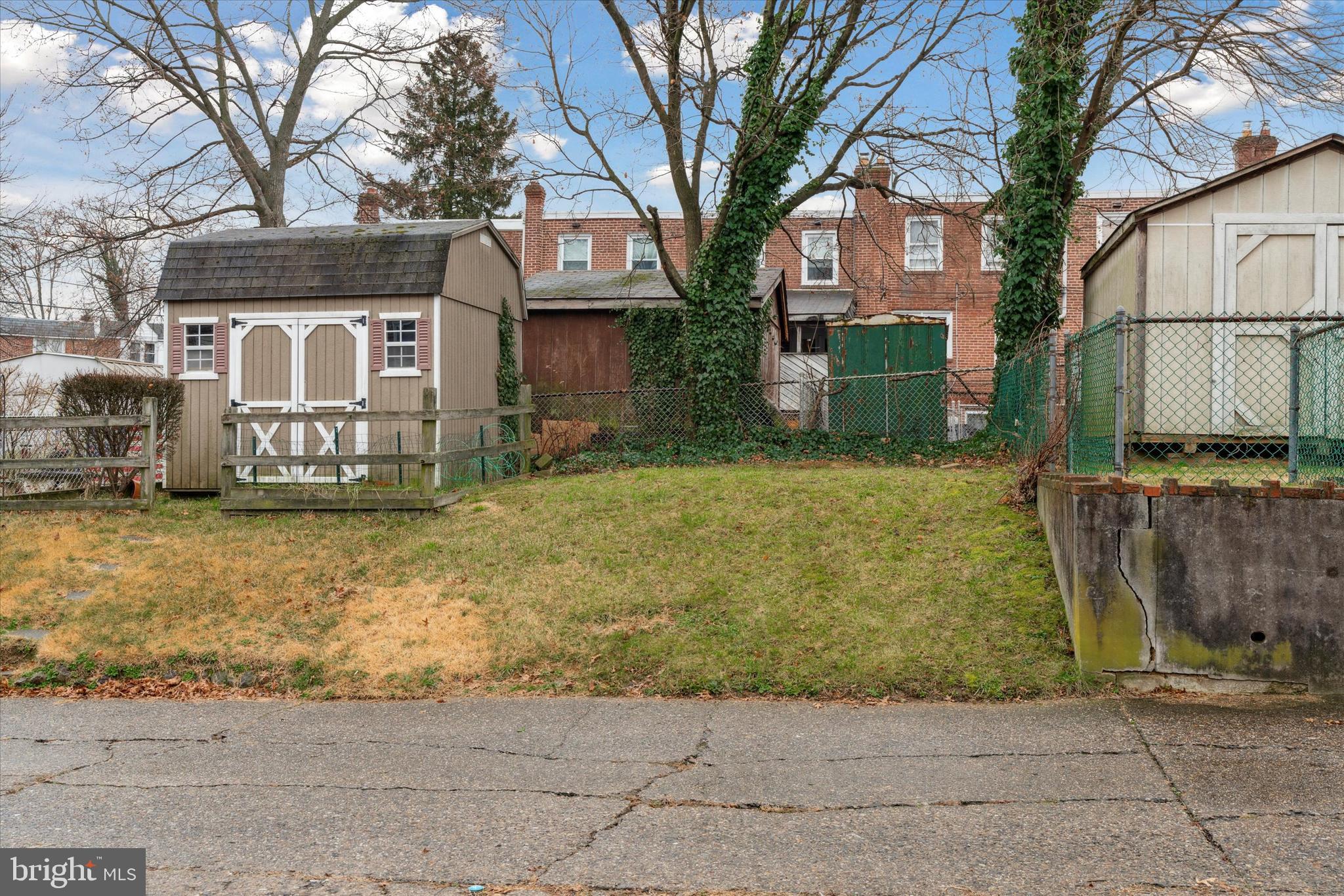 WESTBROOK PARK - Residential Lease