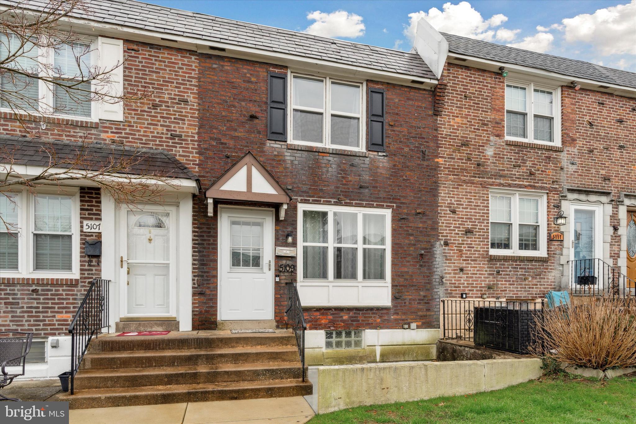 WESTBROOK PARK - Residential Lease