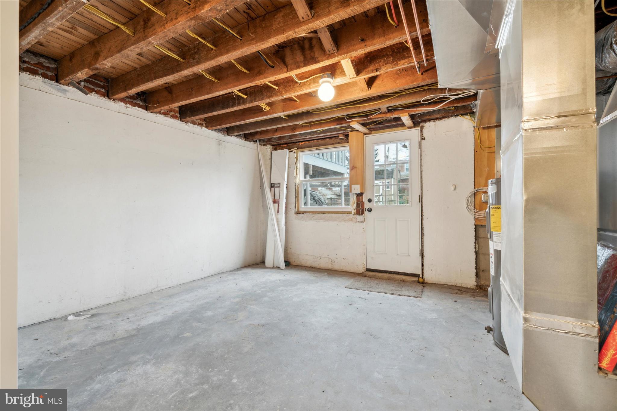 WESTBROOK PARK - Residential Lease