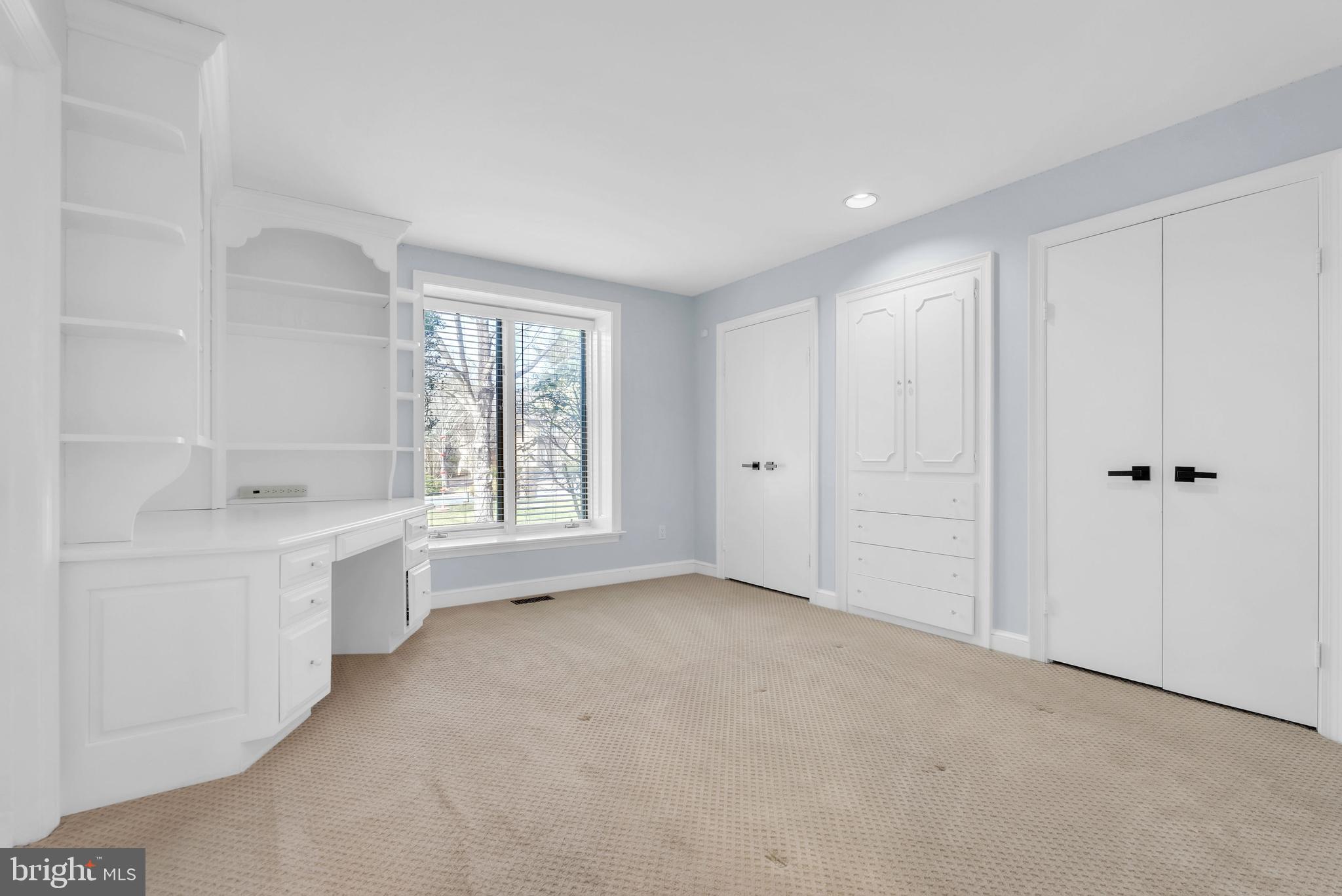 GLEN MILL VILLAGE - Residential