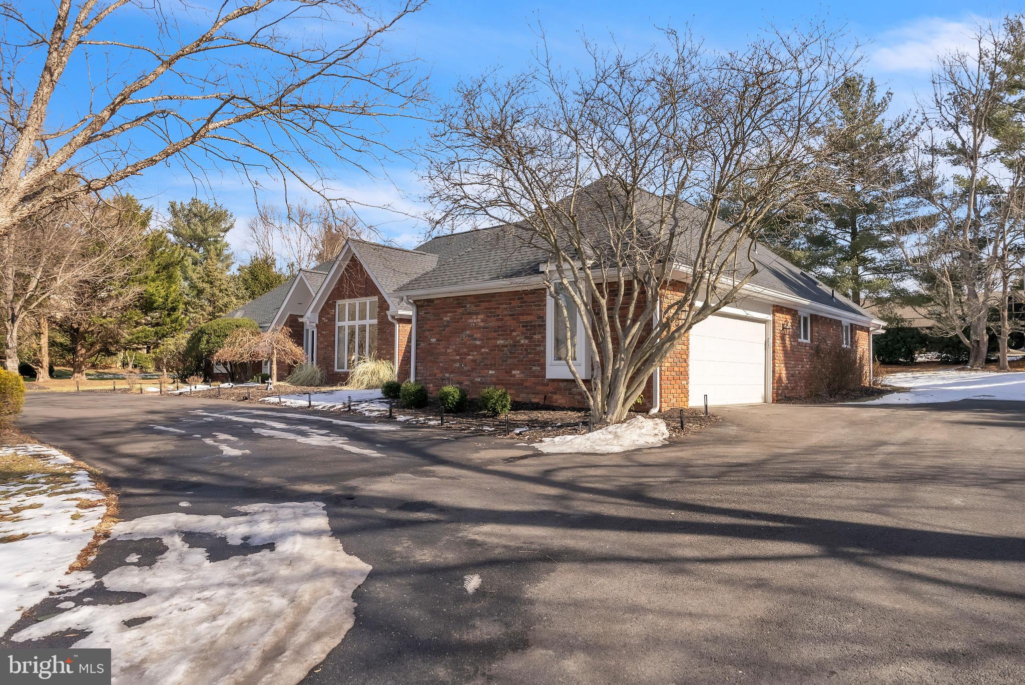 GLEN MILL VILLAGE - Residential