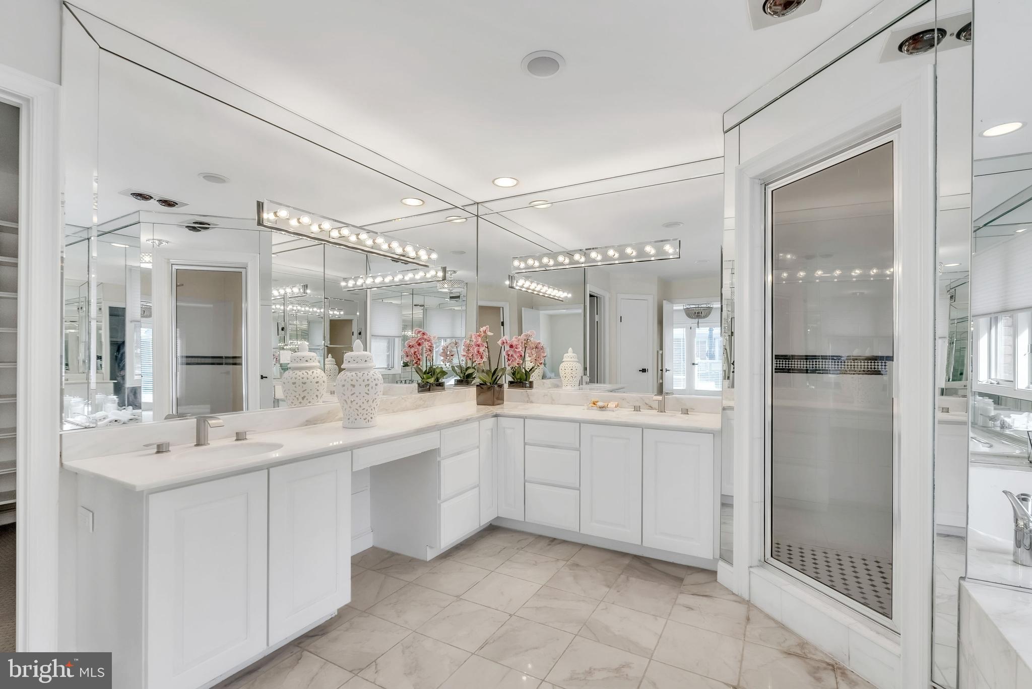 GLEN MILL VILLAGE - Residential