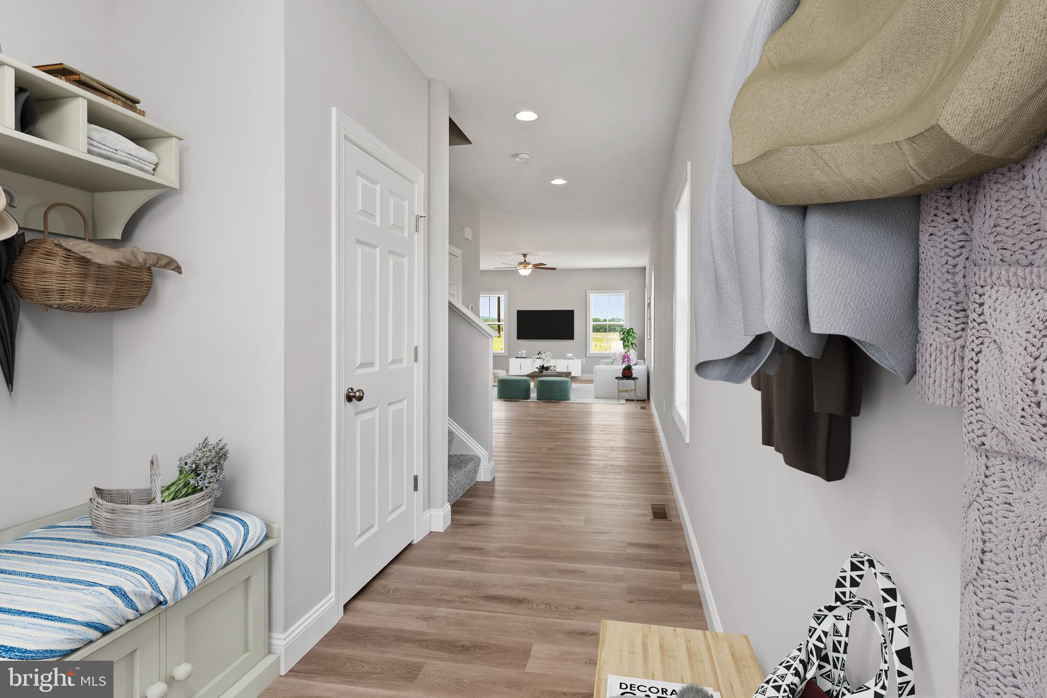 AUTUMN CHASE - Residential