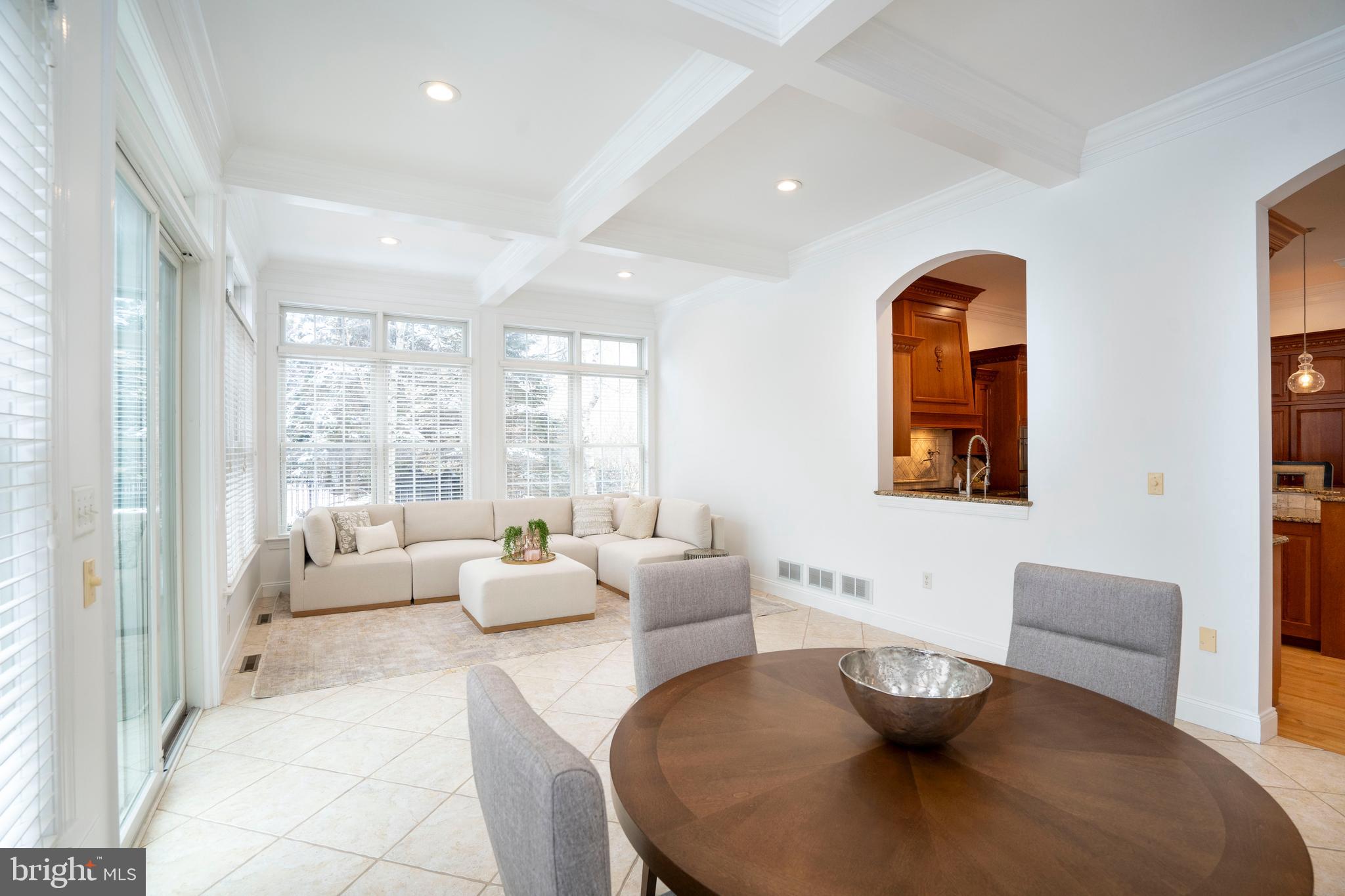 LAUREL POND NORTH - Residential