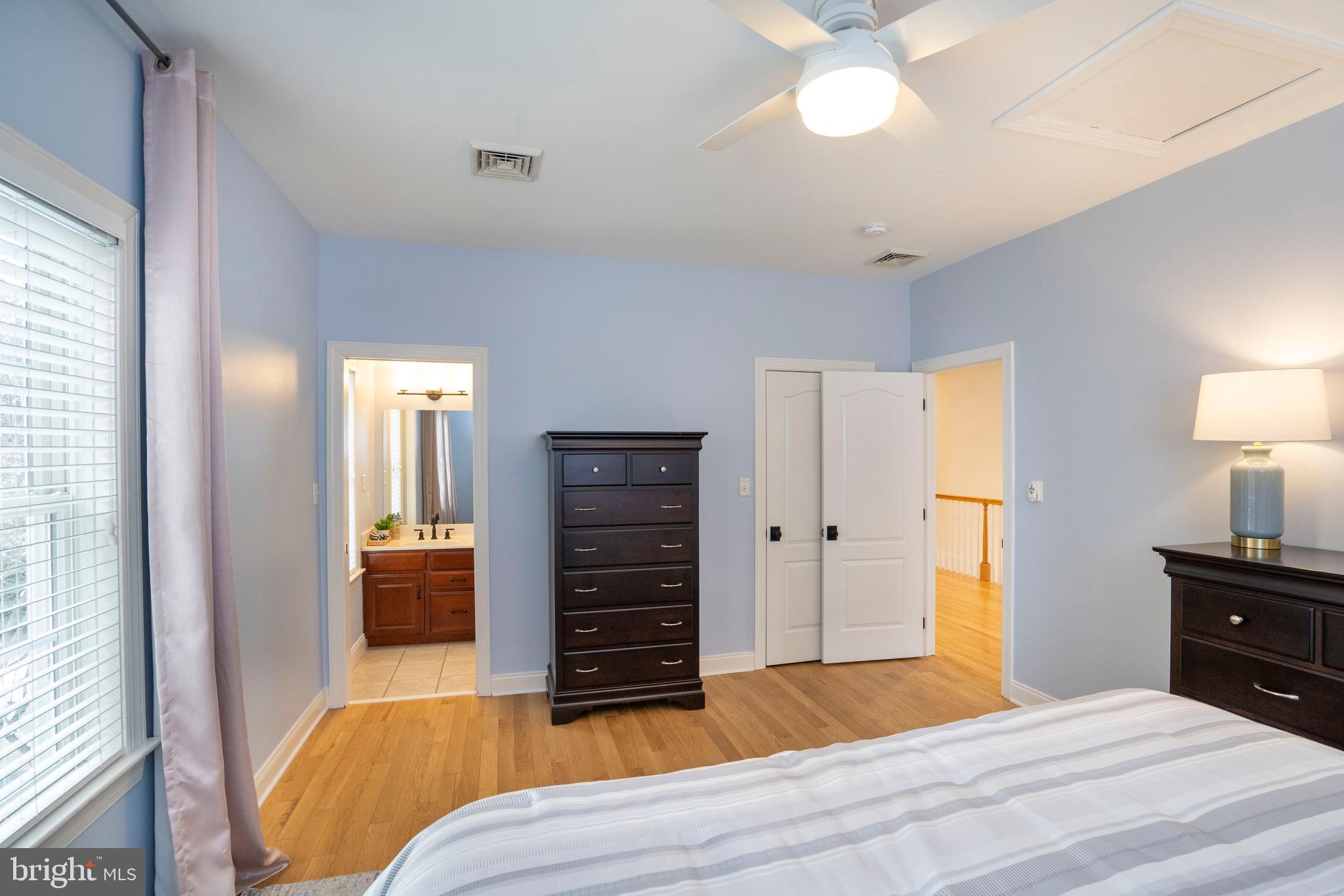 LAUREL POND NORTH - Residential