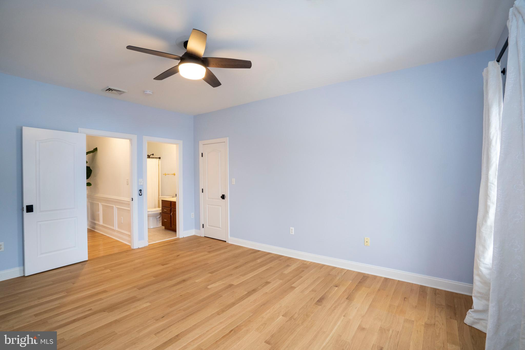 LAUREL POND NORTH - Residential