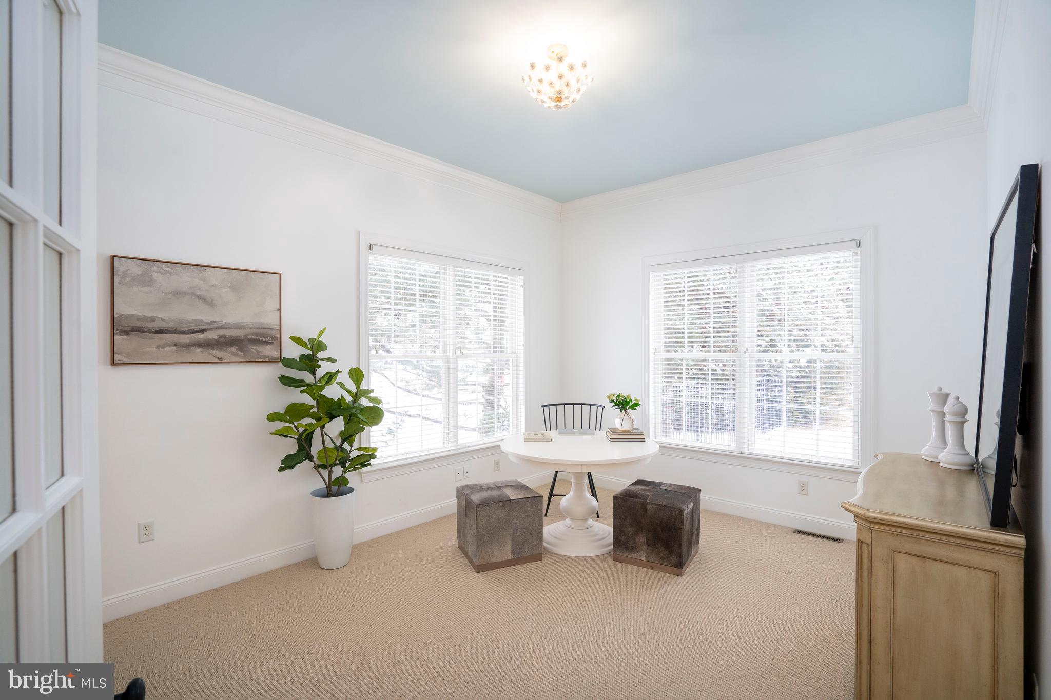 LAUREL POND NORTH - Residential