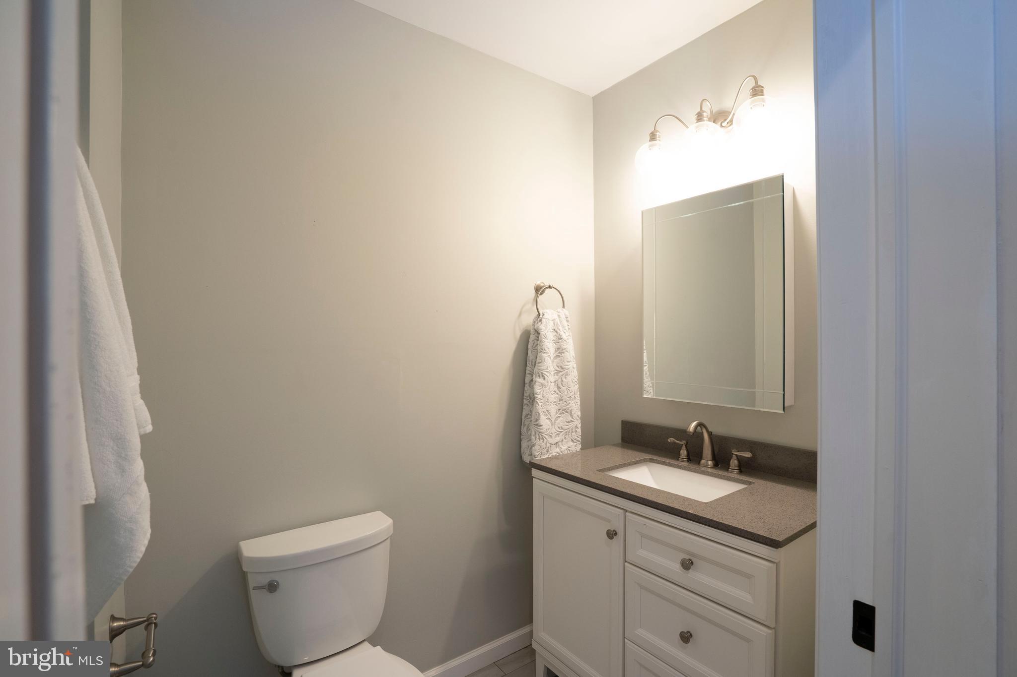 LAUREL POND NORTH - Residential