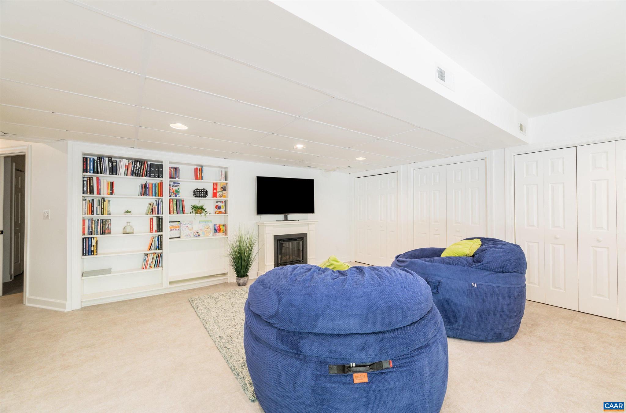 WAVERLY - Residential