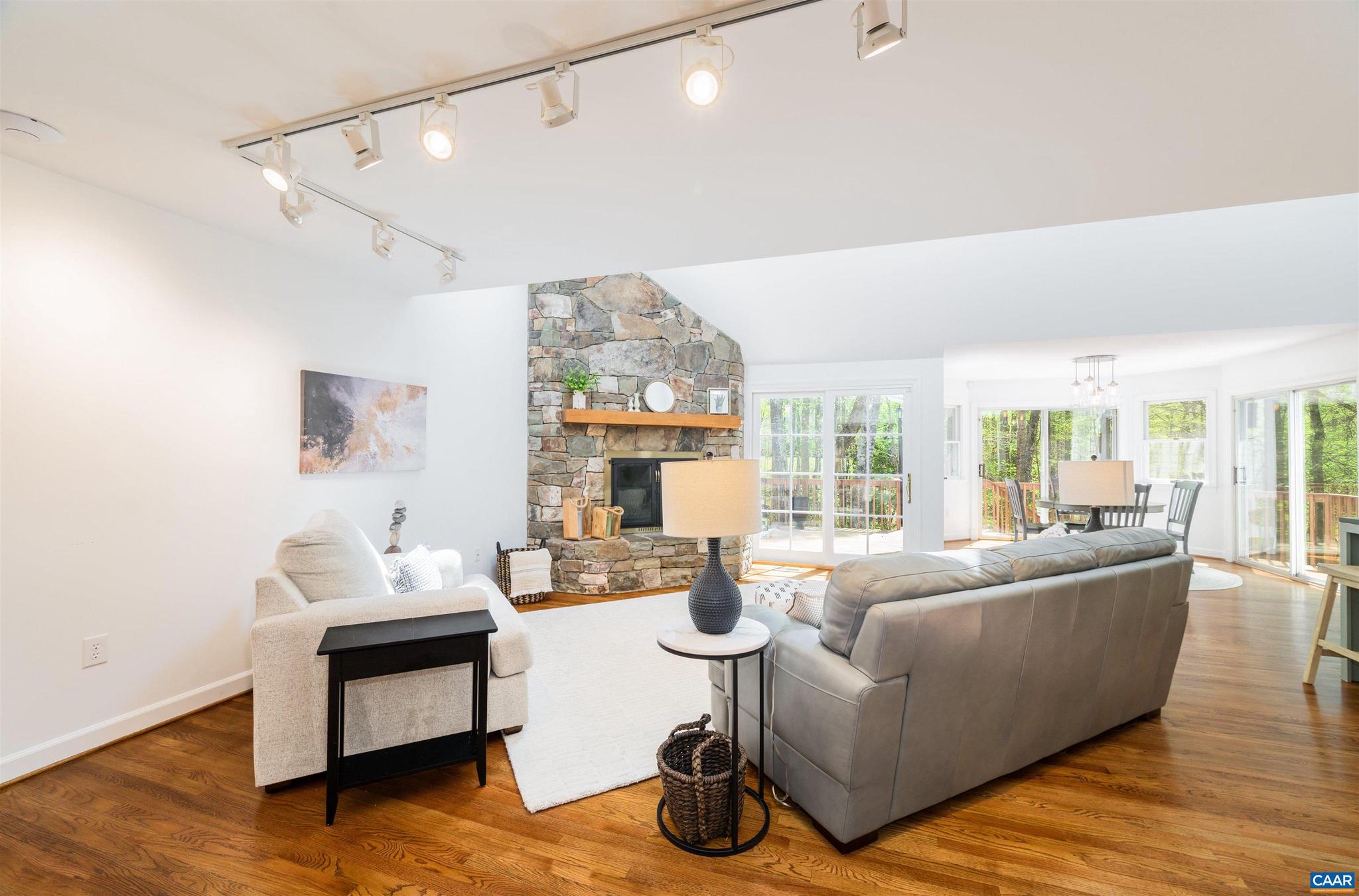 WAVERLY - Residential