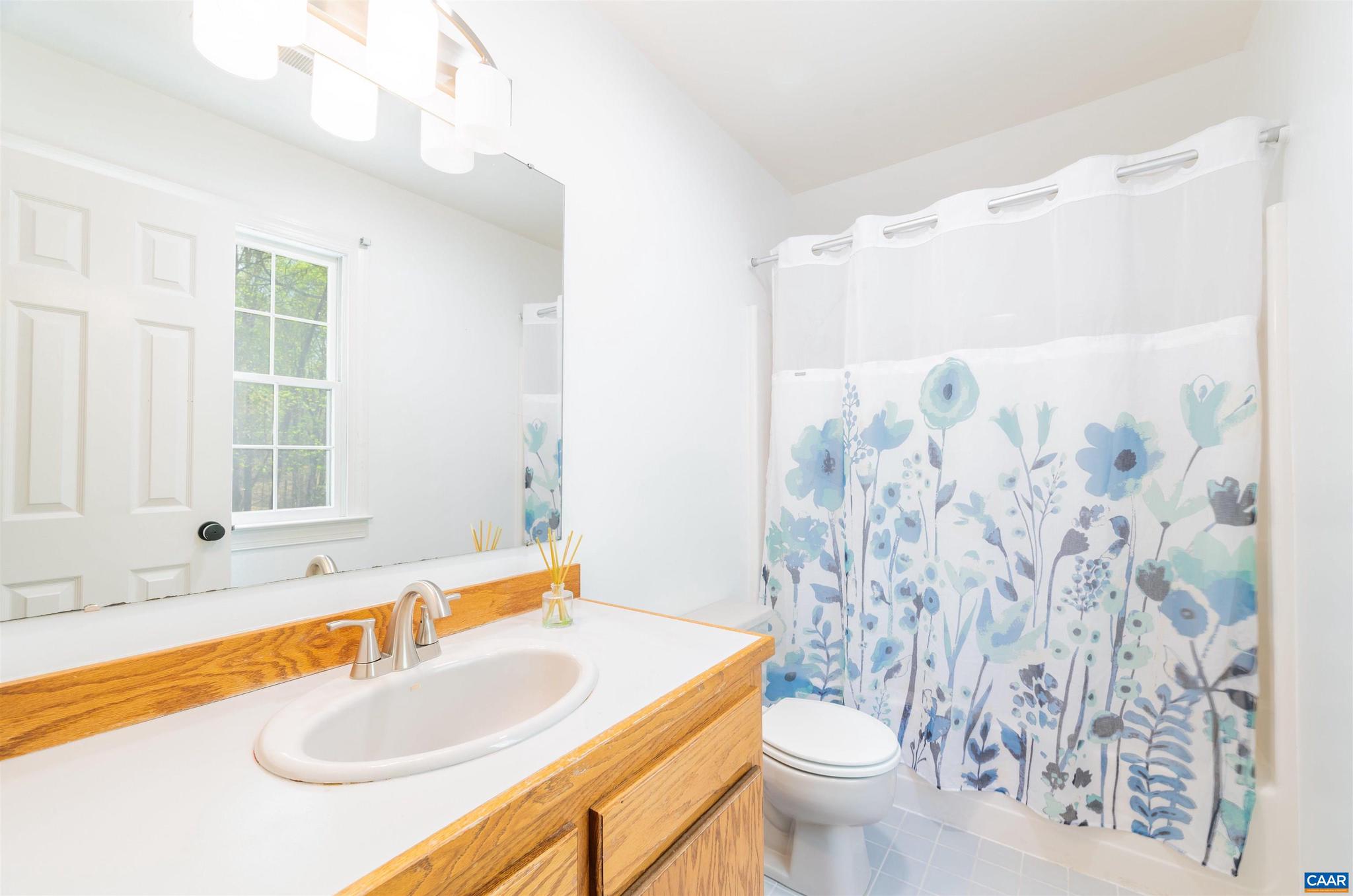 WAVERLY - Residential