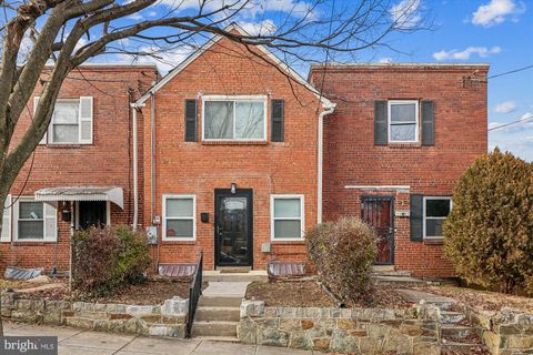 4007 1ST STREET SW WASHINGTON DC 20032