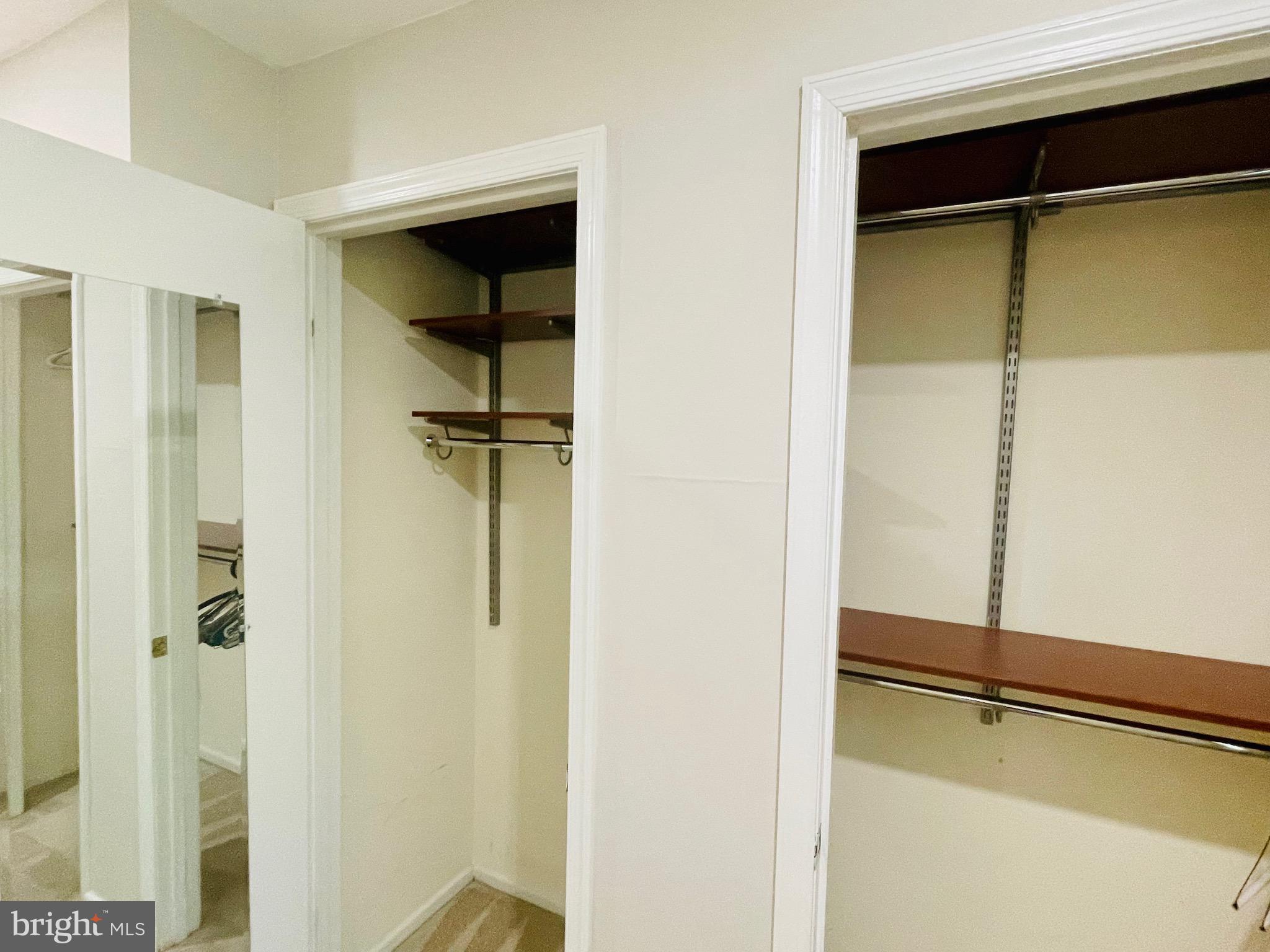 VIENNA COMMONS - Residential Lease