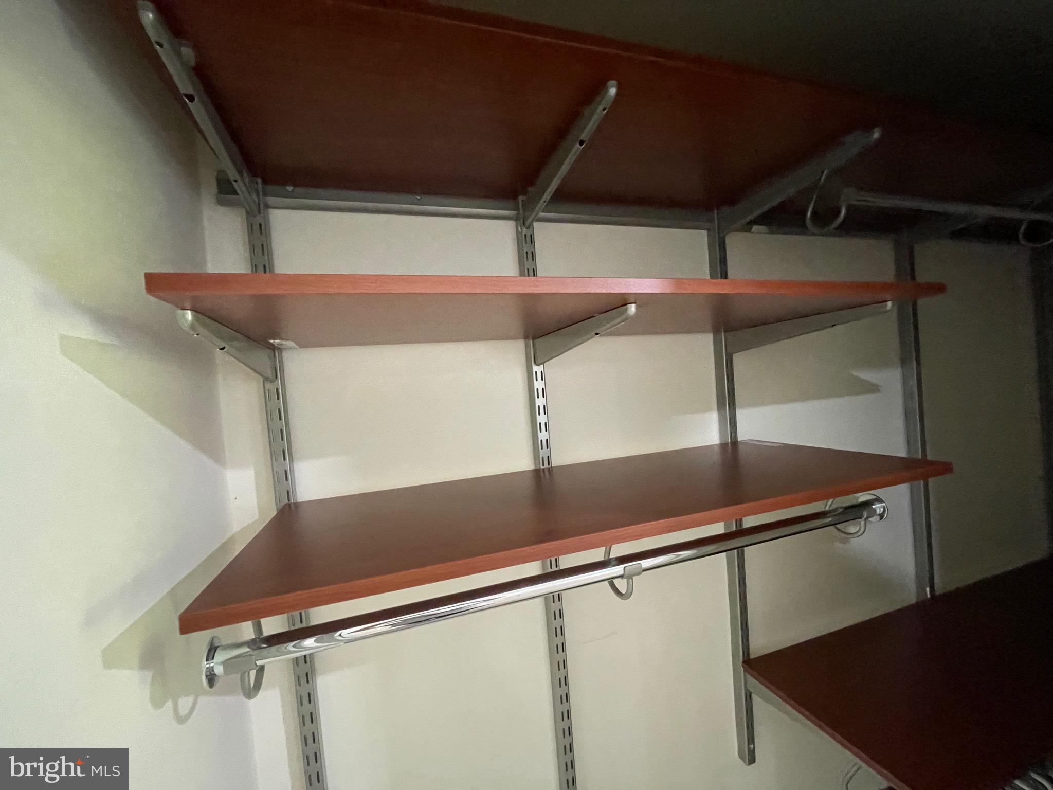 VIENNA COMMONS - Residential Lease