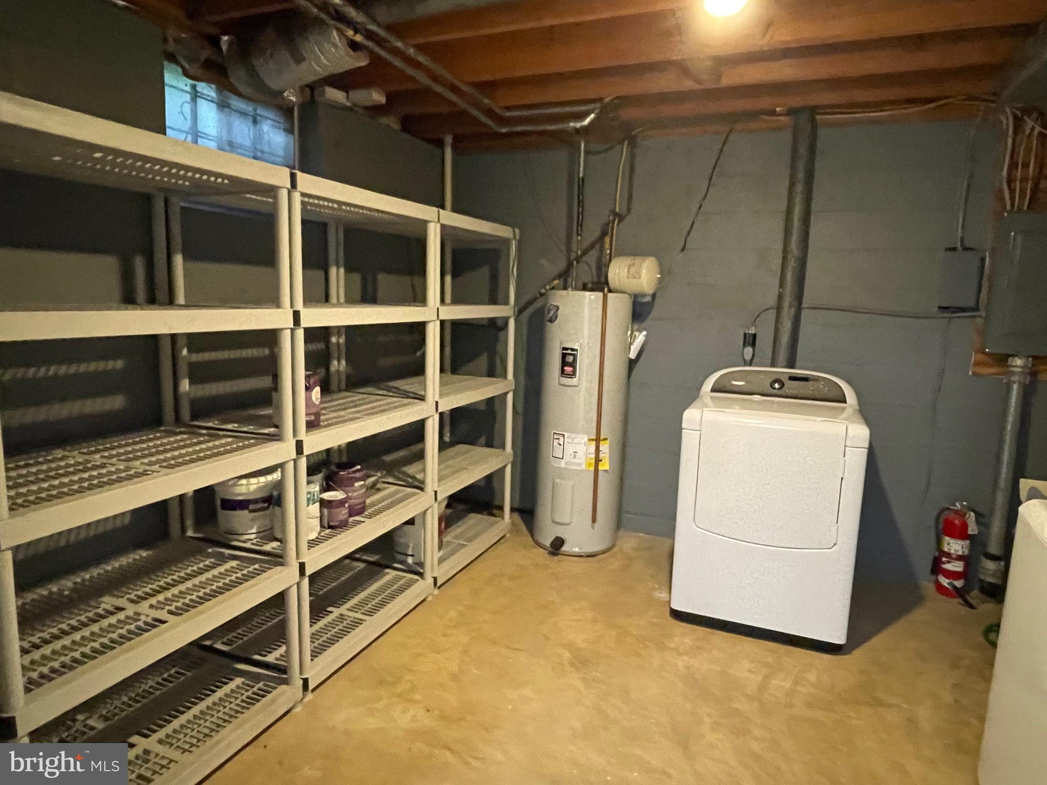 VIENNA COMMONS - Residential Lease