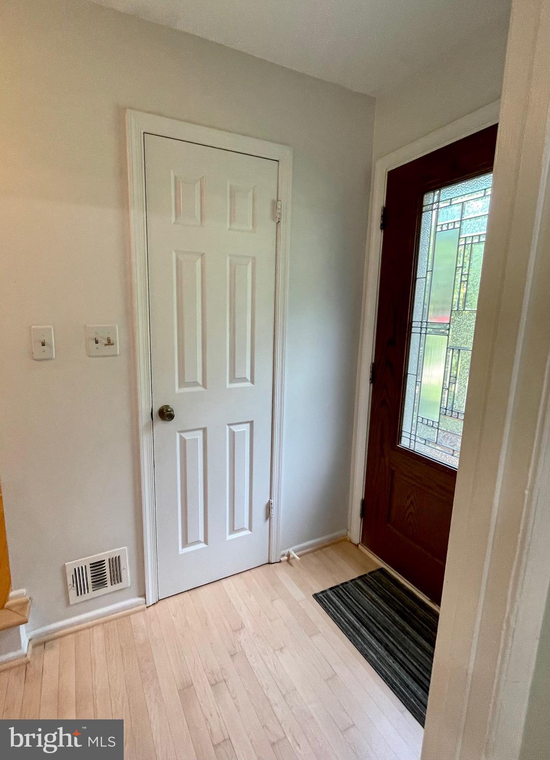 VIENNA COMMONS - Residential Lease