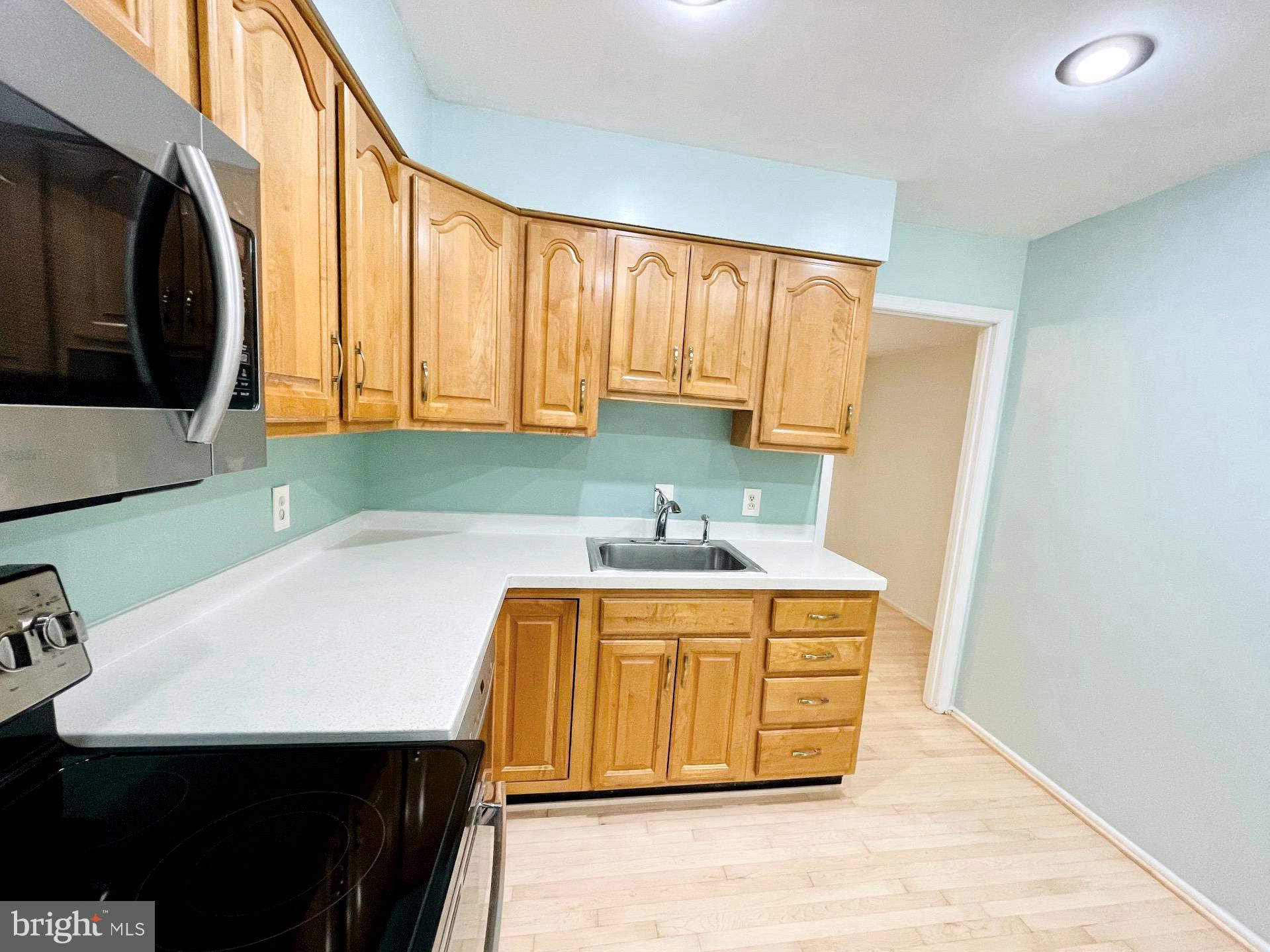 VIENNA COMMONS - Residential Lease