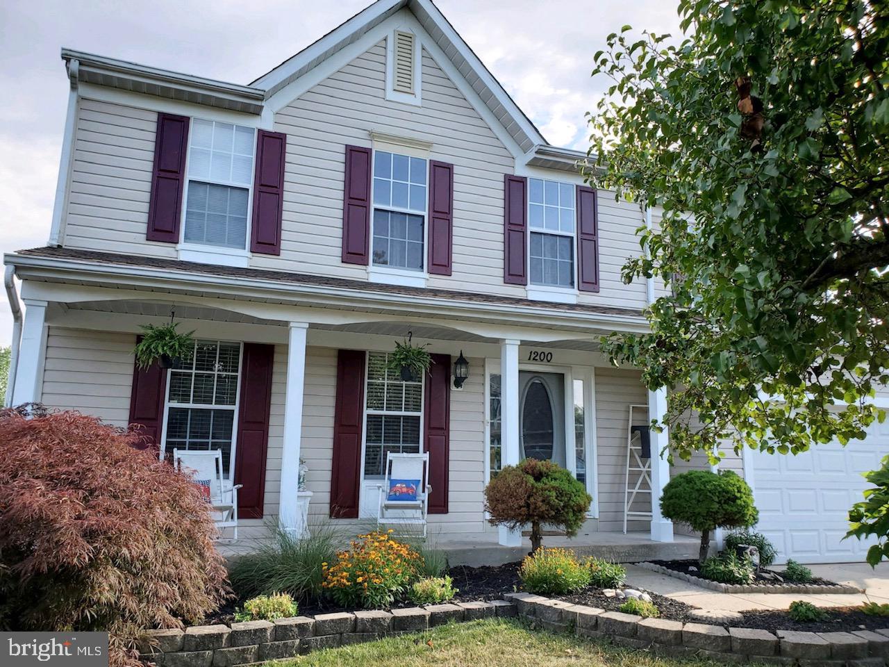 RIVERSIDE - Residential